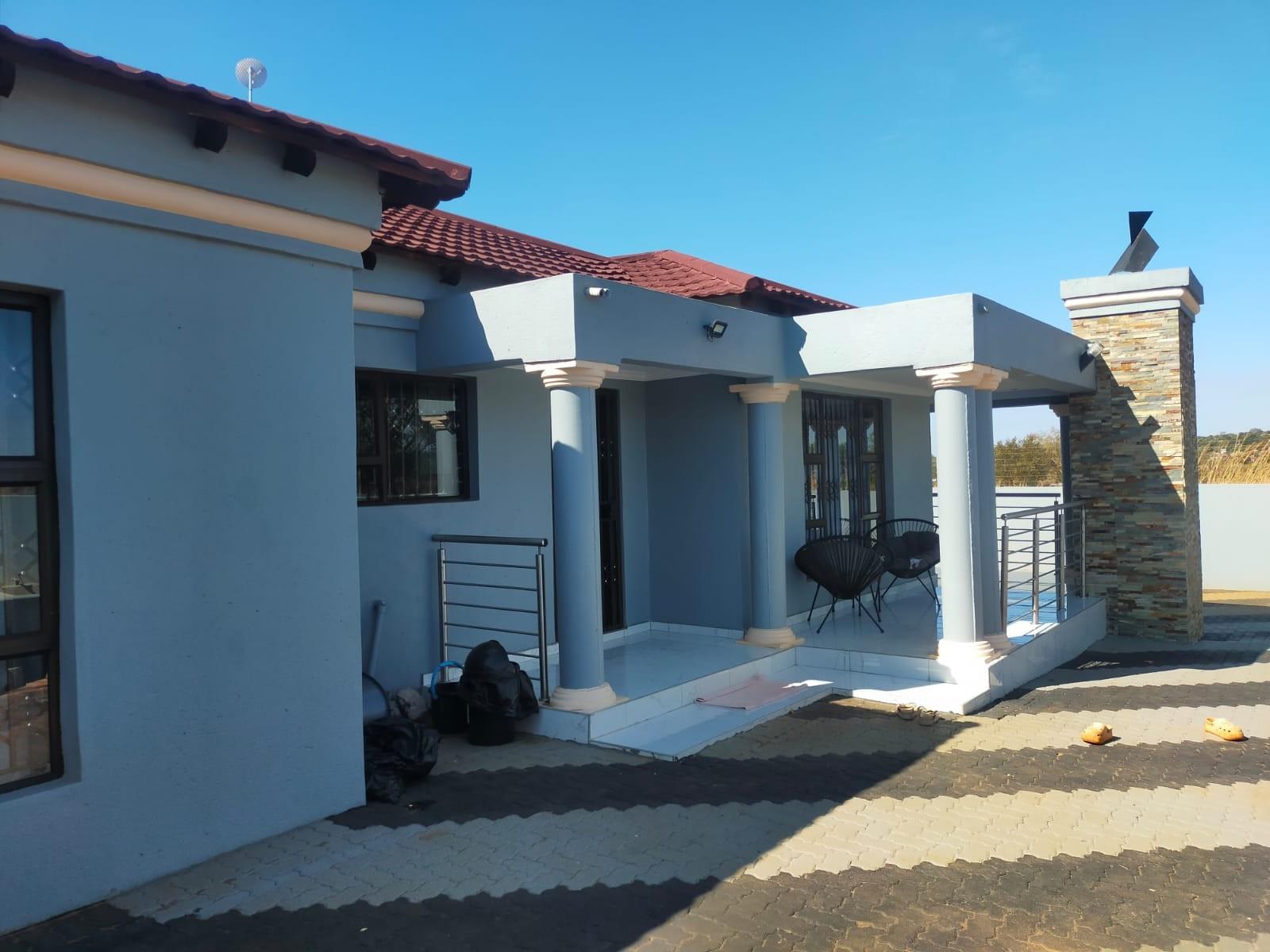 House for sale in Thohoyandou Rural, Thohoyandou, 1250 m²