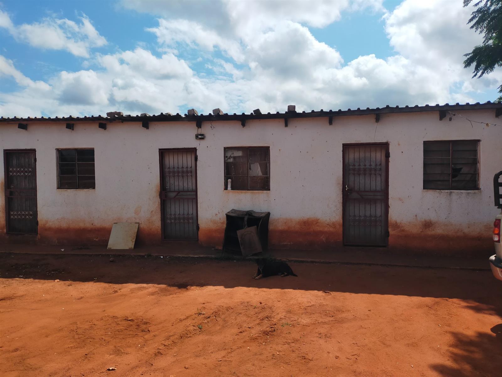 Factory for sale in Thohoyandou Rural, Thohoyandou, 2850 m²