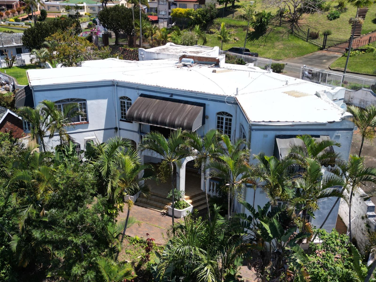 SPACIOUS 5 BEDROOM HOUSE IN RESERVOIR HILLS