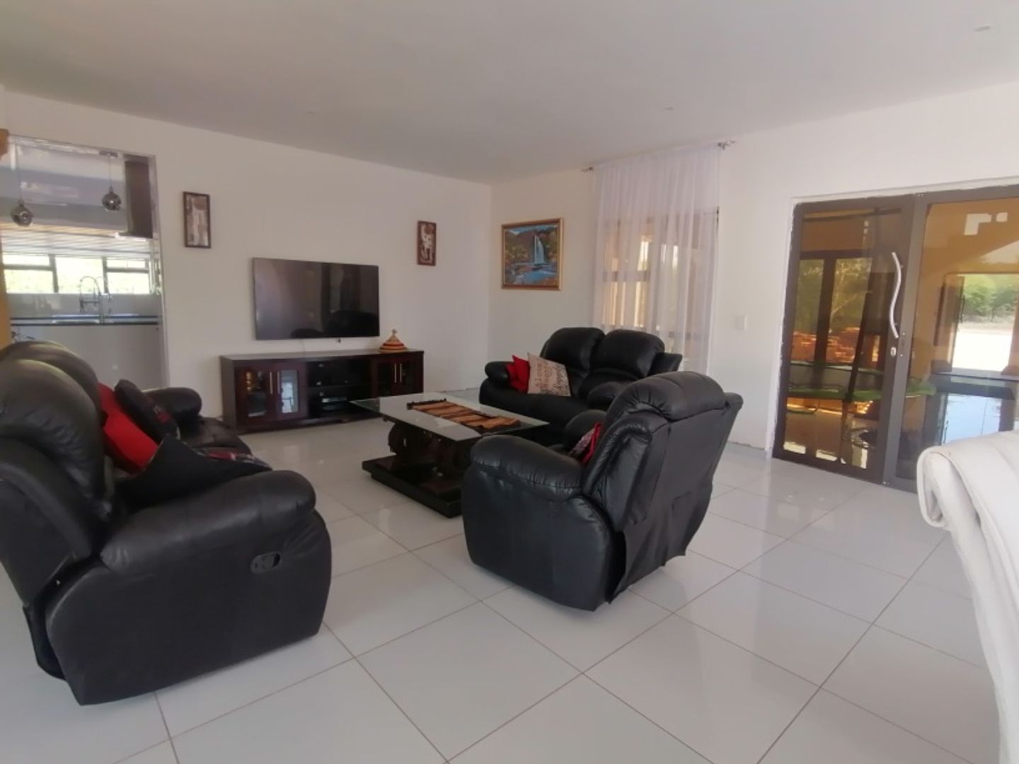 House For Sale in Seasons Lifestyle Estate, Hartbeespoort, North West