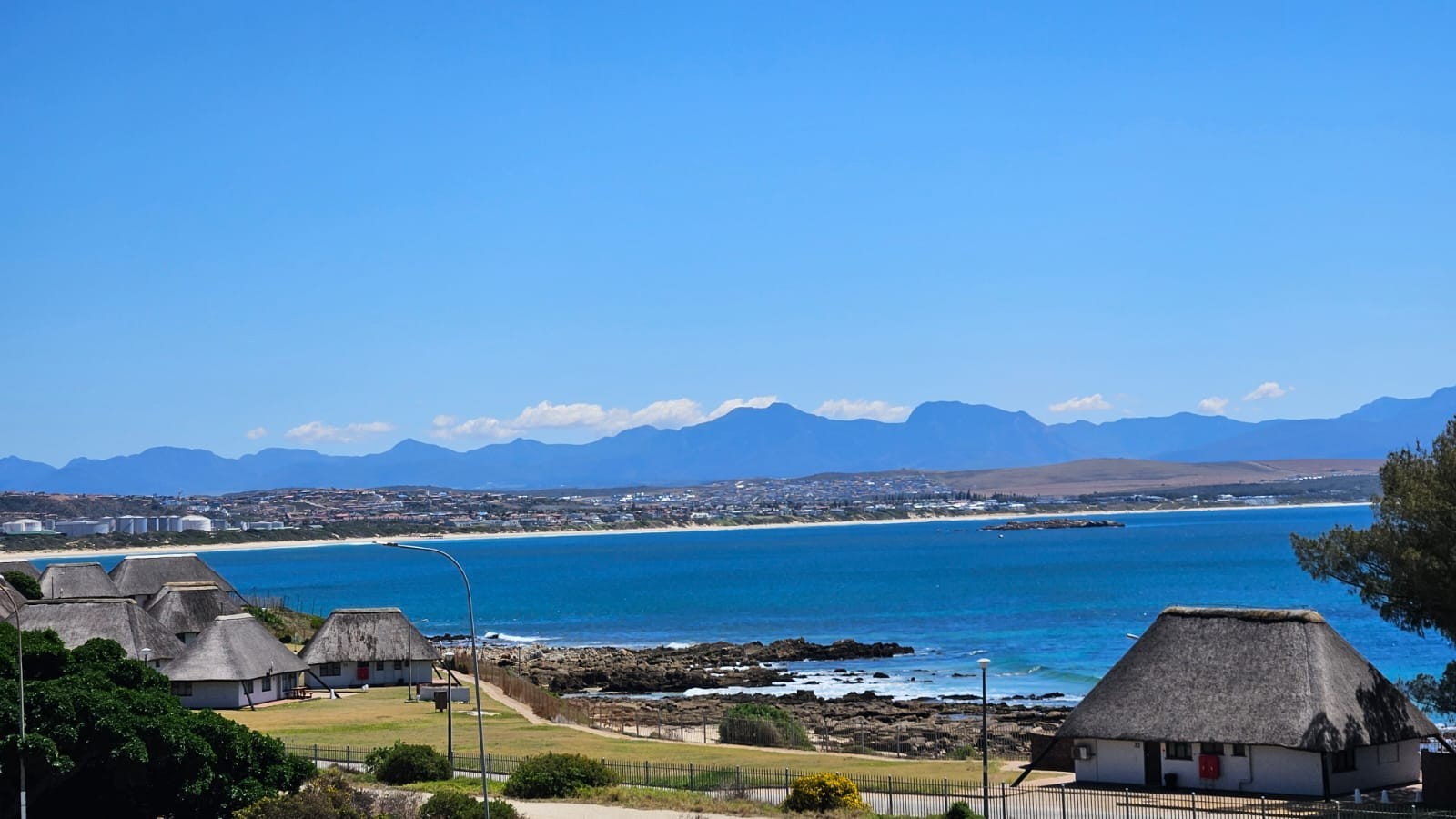 Apartment for sale in De Bakke, Mossel Bay, 48 m²