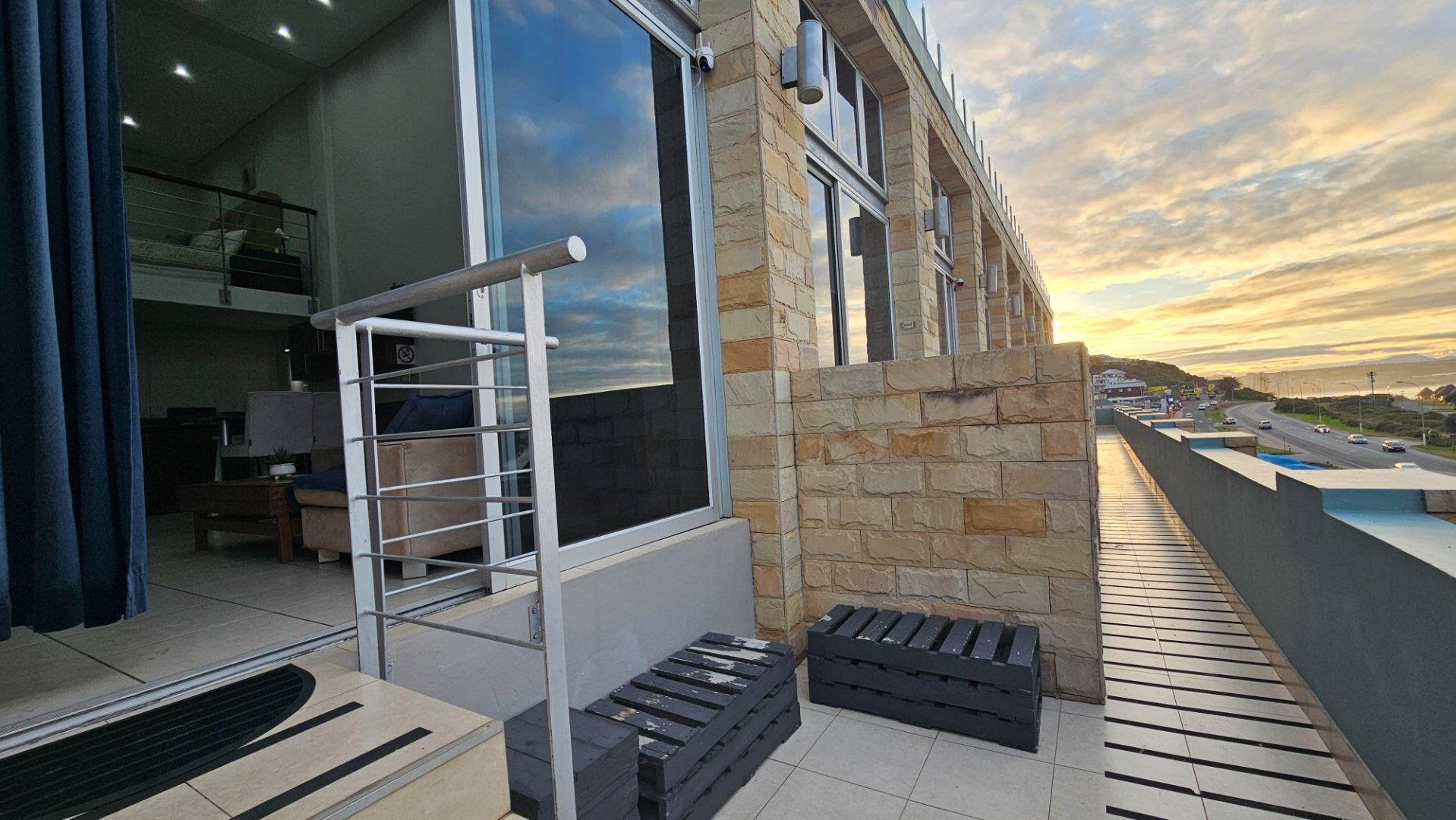 Apartment for sale in De Bakke, Mossel Bay, 48 m²