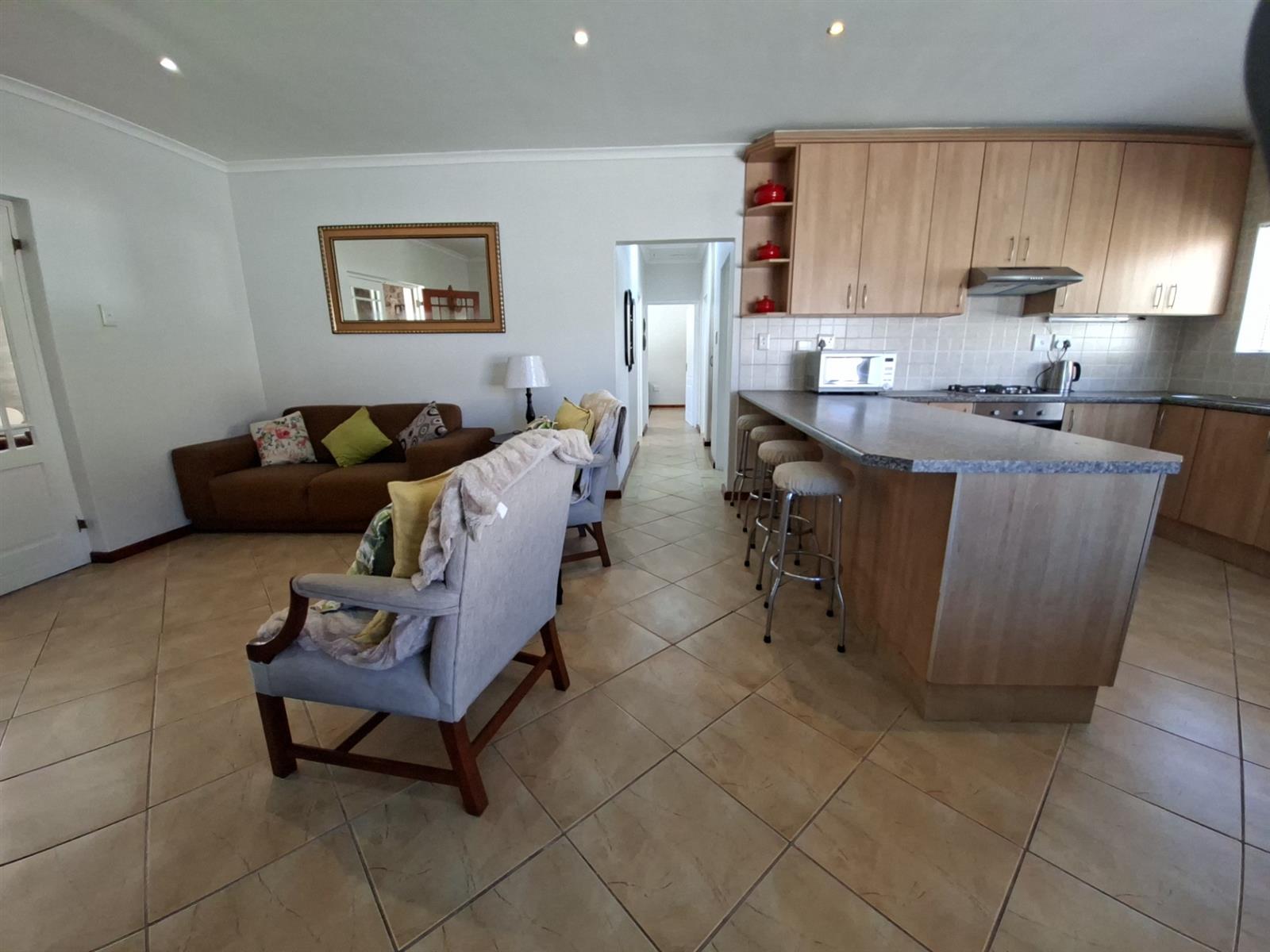 UNDER OFFER / André Theron Realtor / Sole Mandate / Townhouse Parsonsvlei