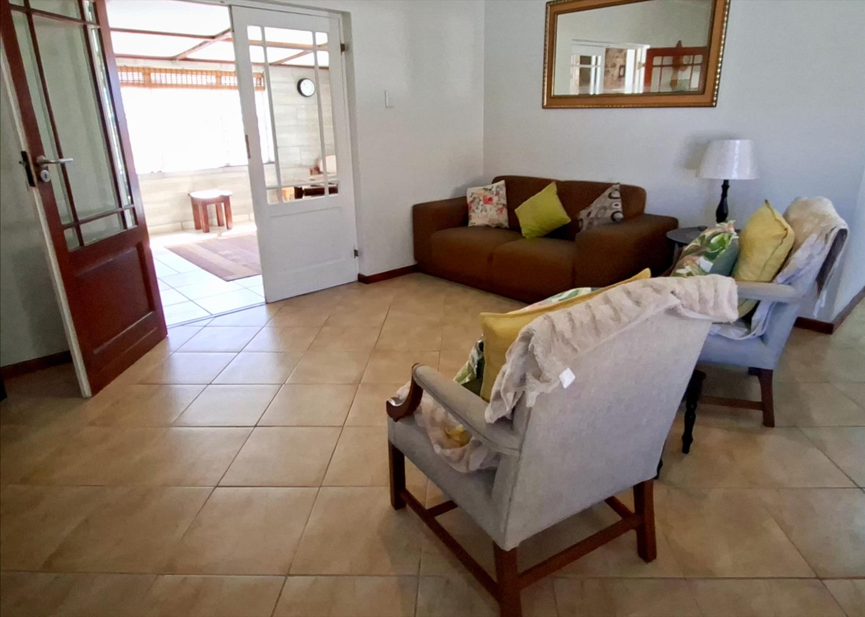 UNDER OFFER / André Theron Realtor / Sole Mandate / Townhouse Parsonsvlei