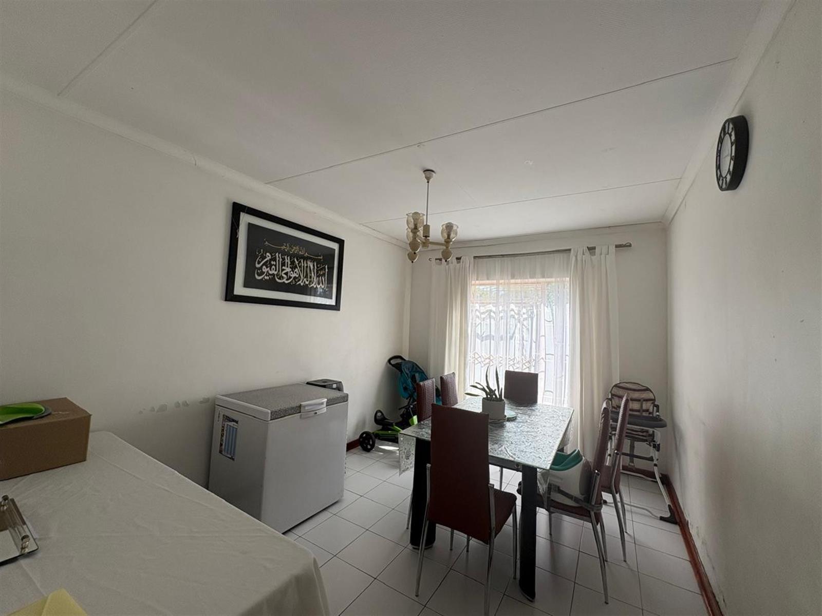 Solid Style Meets Modern Comfort in Pioneer Park!