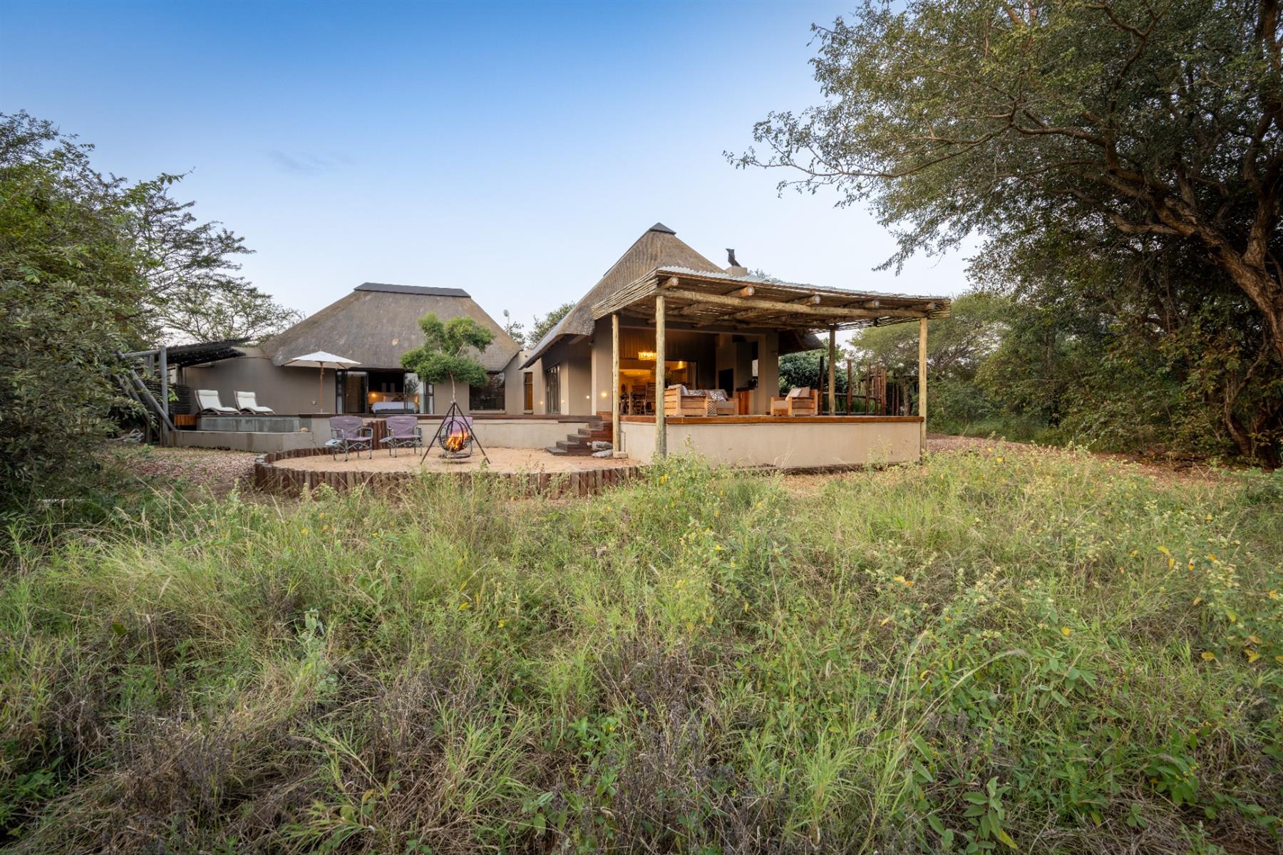 House and vacant stand with traverse for sale in Raptors View Wildlife Estate, Hoedspruit