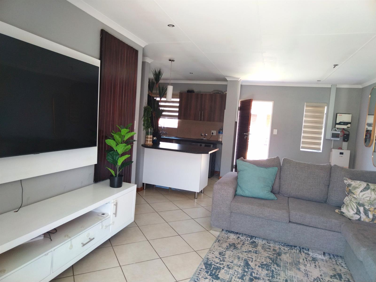 Townhouse For Sale in Monavoni, Centurion