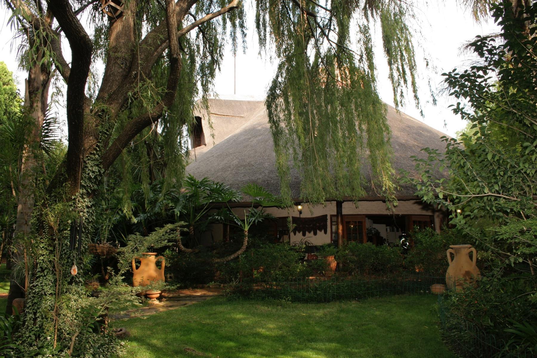 Small Holding for sale in Rietfontein, Pretoria, 85599 m²