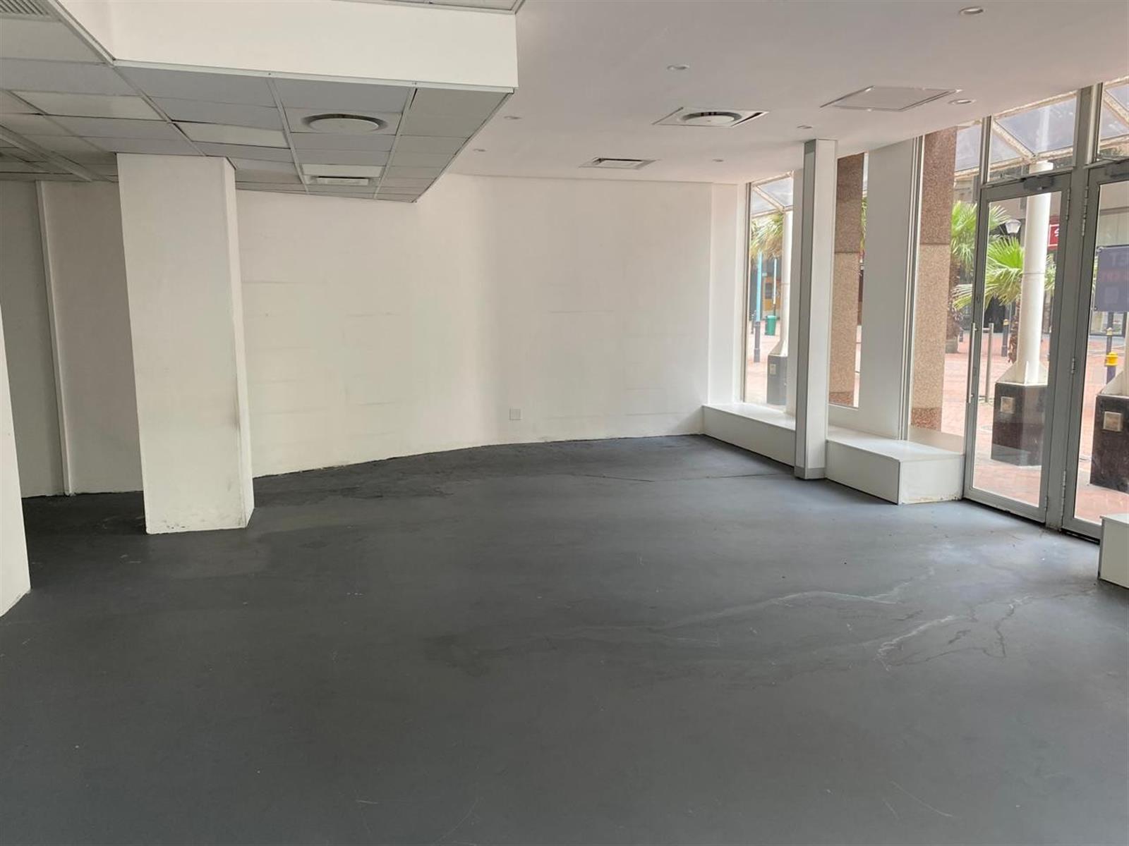 Retail Space for rent in Cape Town City Centre, Cape Town, S8, 8 RIEBEECK STREET, Cape Town City Centre, Cape Town, Western Cape, 72 m²