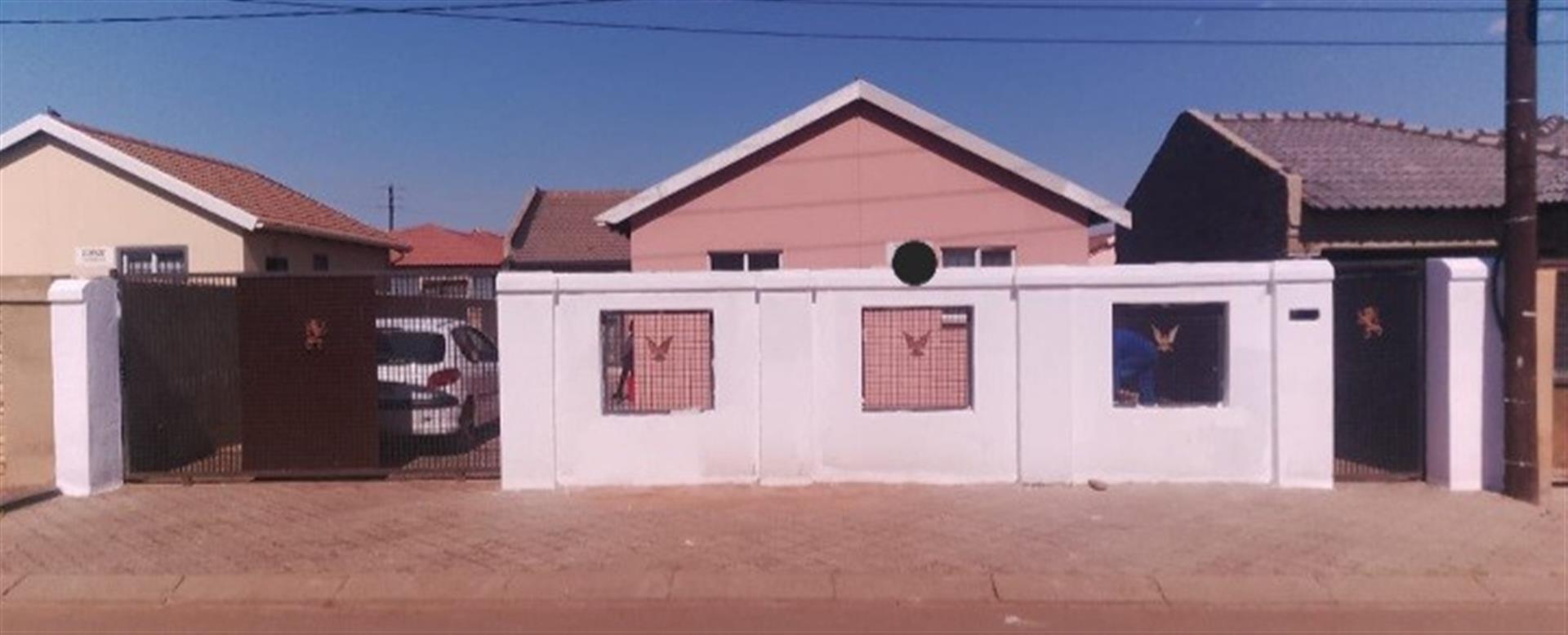 House For Sale in Protea Glen, Soweto