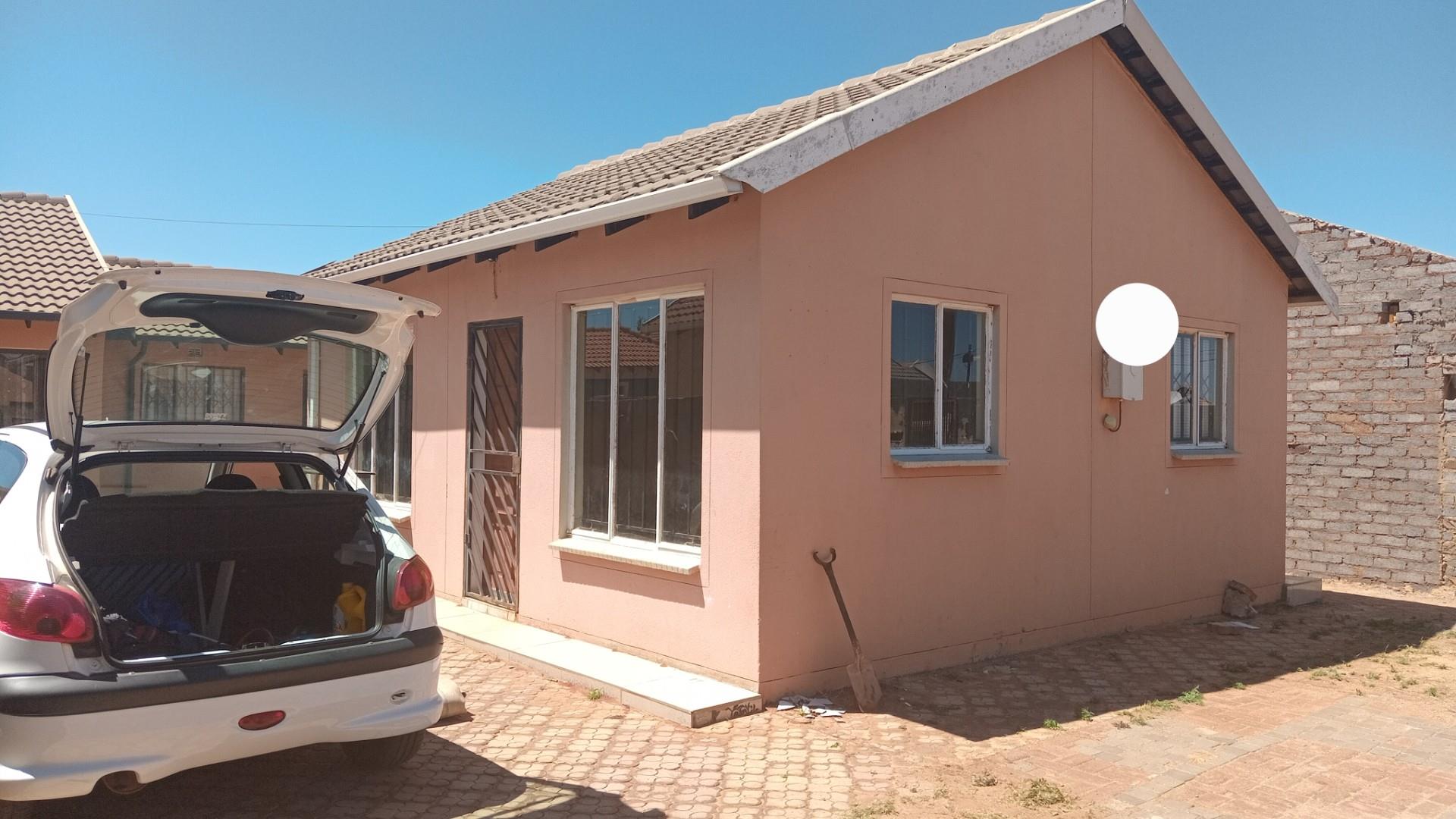 House For Sale in Protea Glen, Soweto