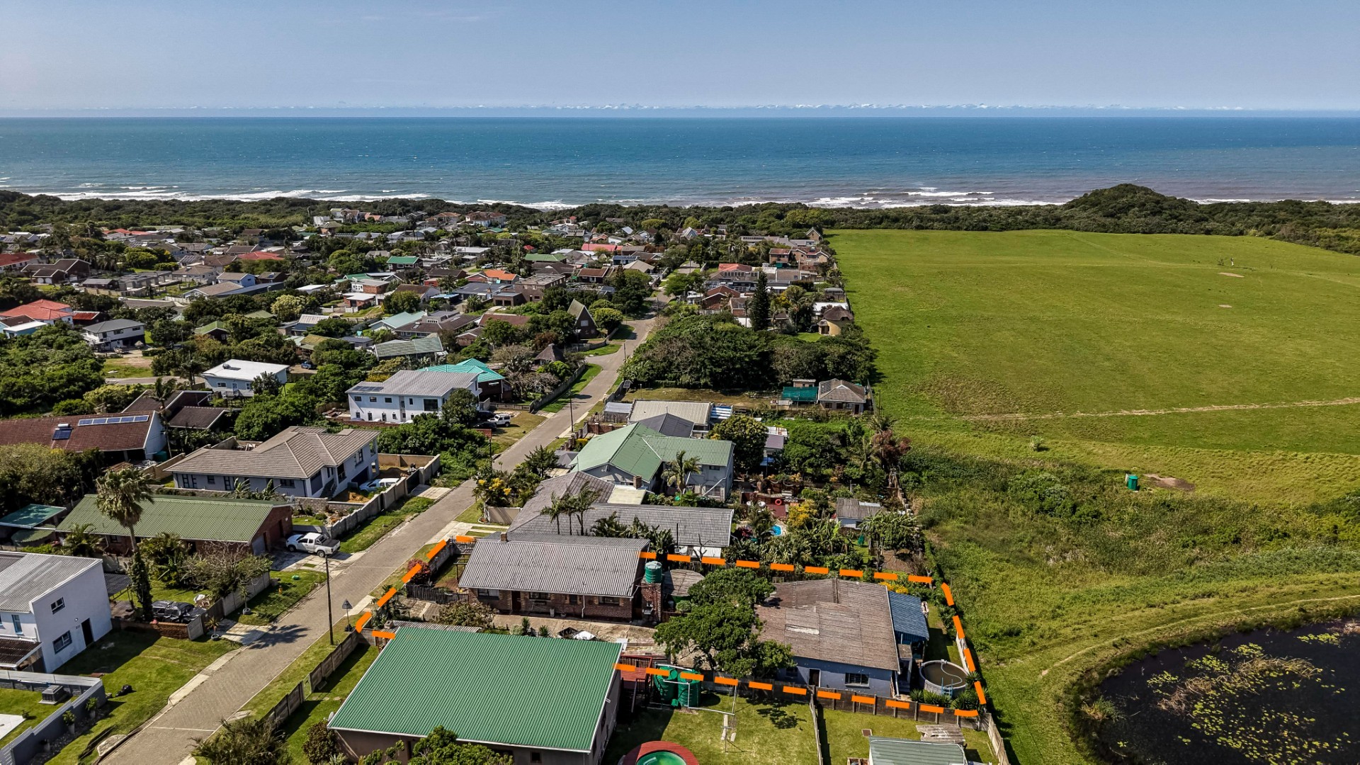 TWO HOMES • BEAUTIFUL VIEWS • ONE SPECIAL PROPERTY - SUNRISE-ON-SEA