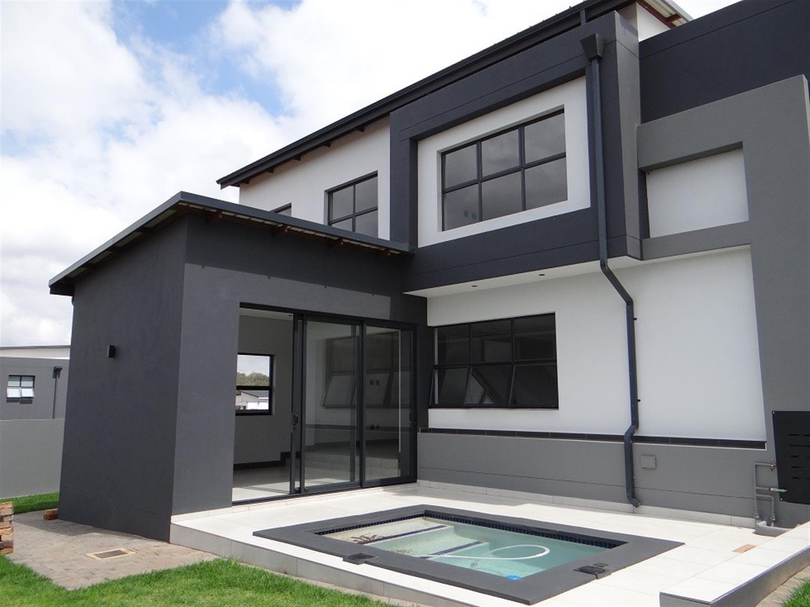 3 Bedroom House in Fountainbrook Estate, Midstream