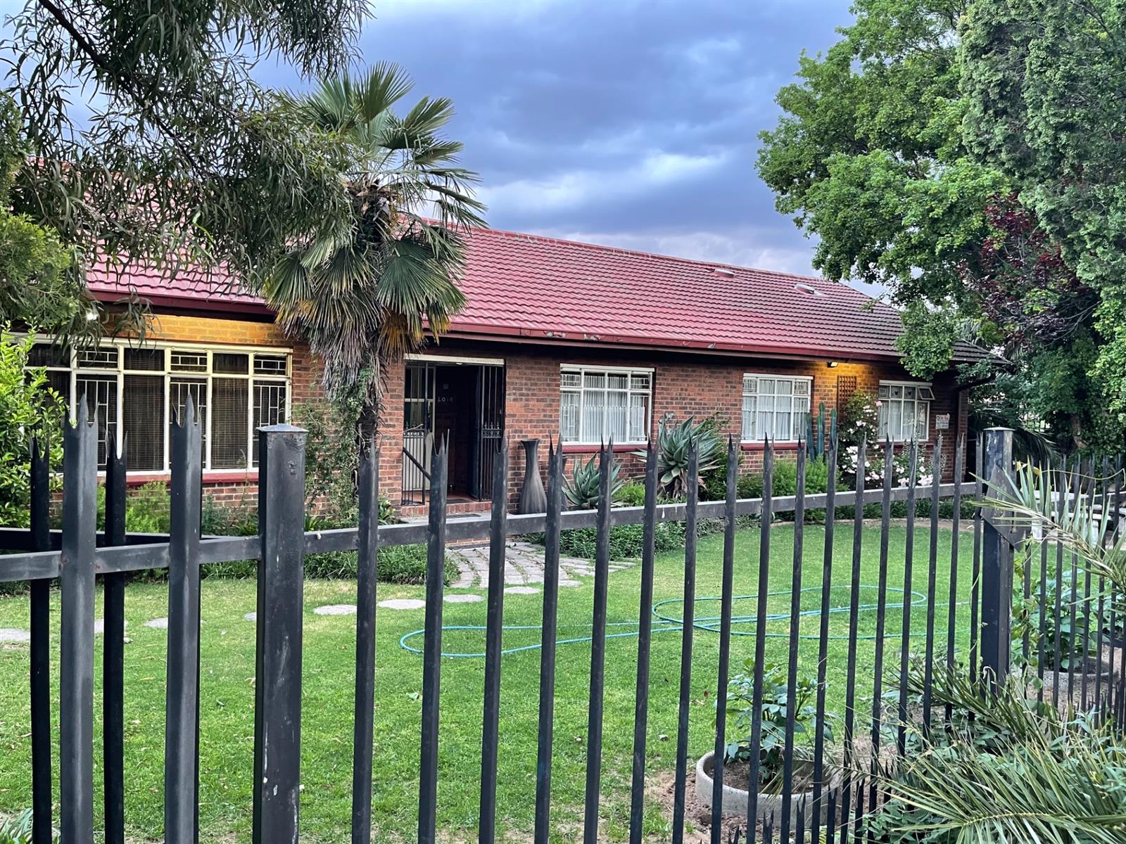 Located in a Good Area and Great for Investment!