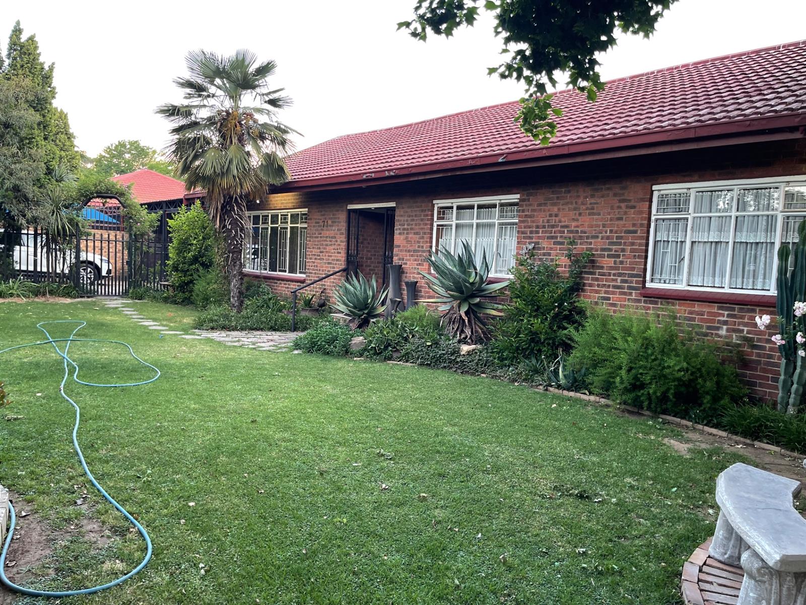 Located in a Good Area and Great for Investment!