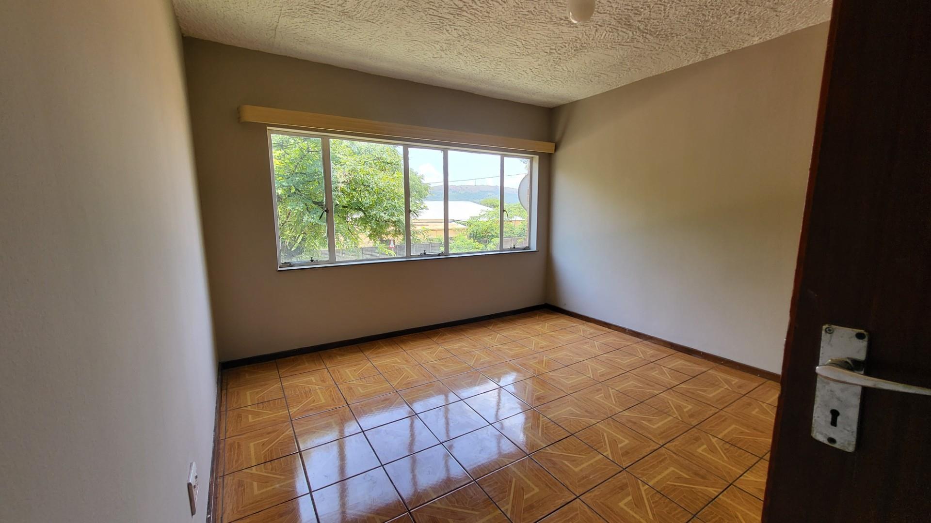 URGENT - FOR SALE | 2 Bedroom, 1 Bathroom Flat in Daspoort, Pretoria