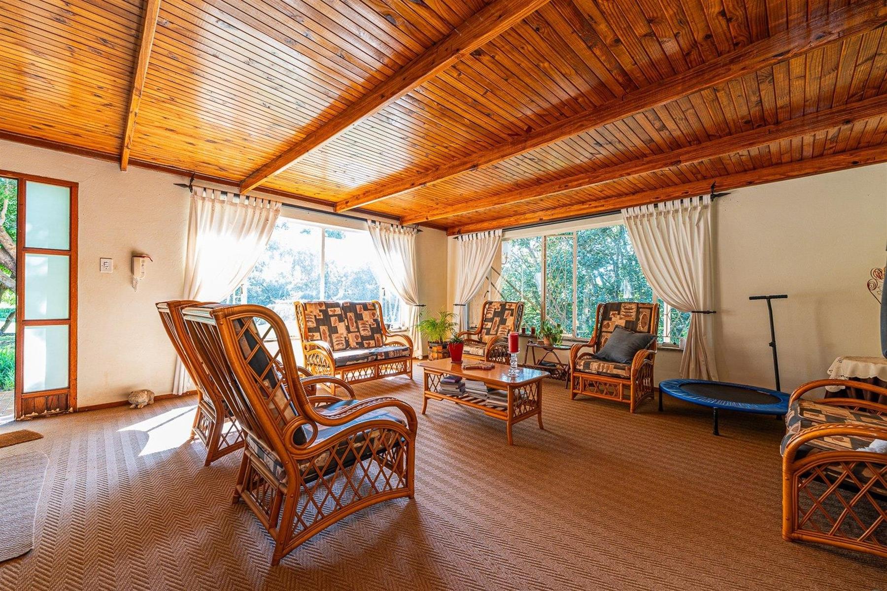 Farm For Sale in Hartbeespoort Rural, Hartbeespoort, North West