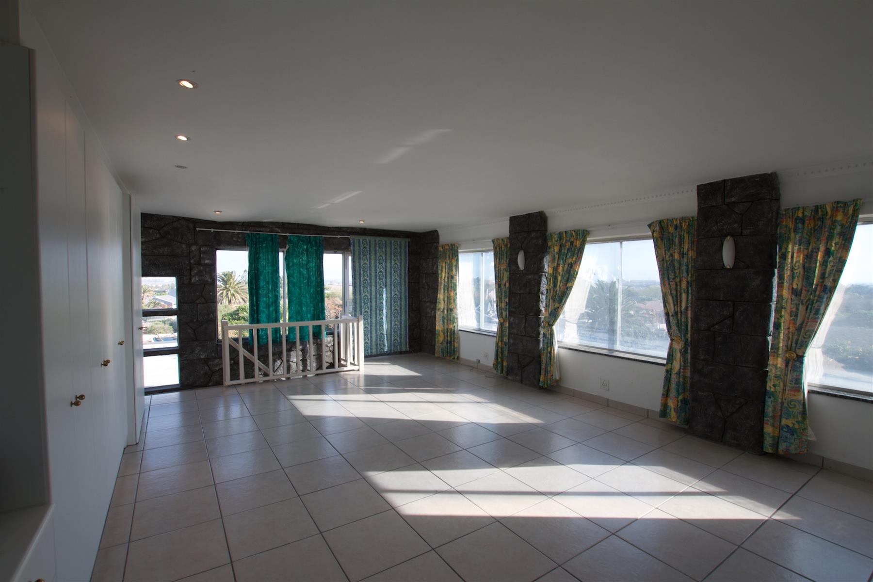 Investment Opportunity in Flamingo Vlei - 9 Unit Income Property