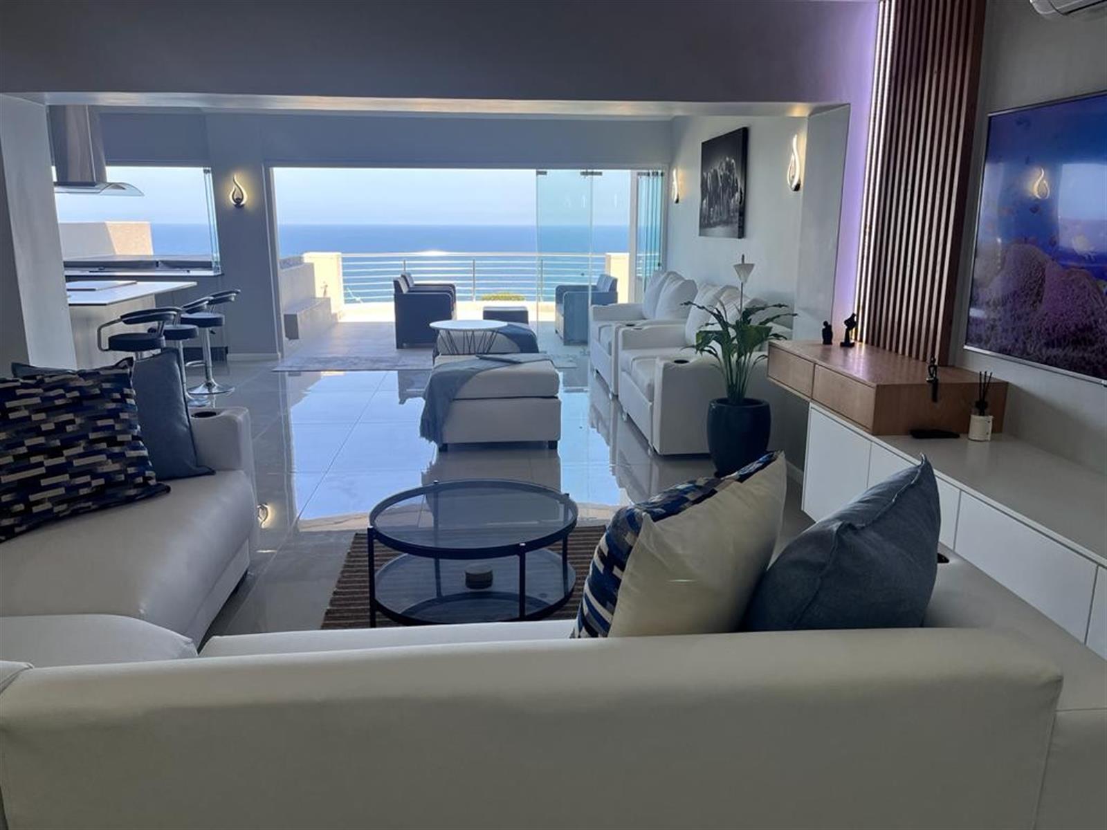Apartment For Sale in Simbithi , KwaZulu Natal