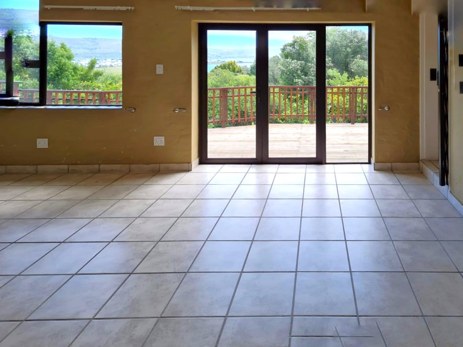 Apartment for rent in Old Place, Knysna