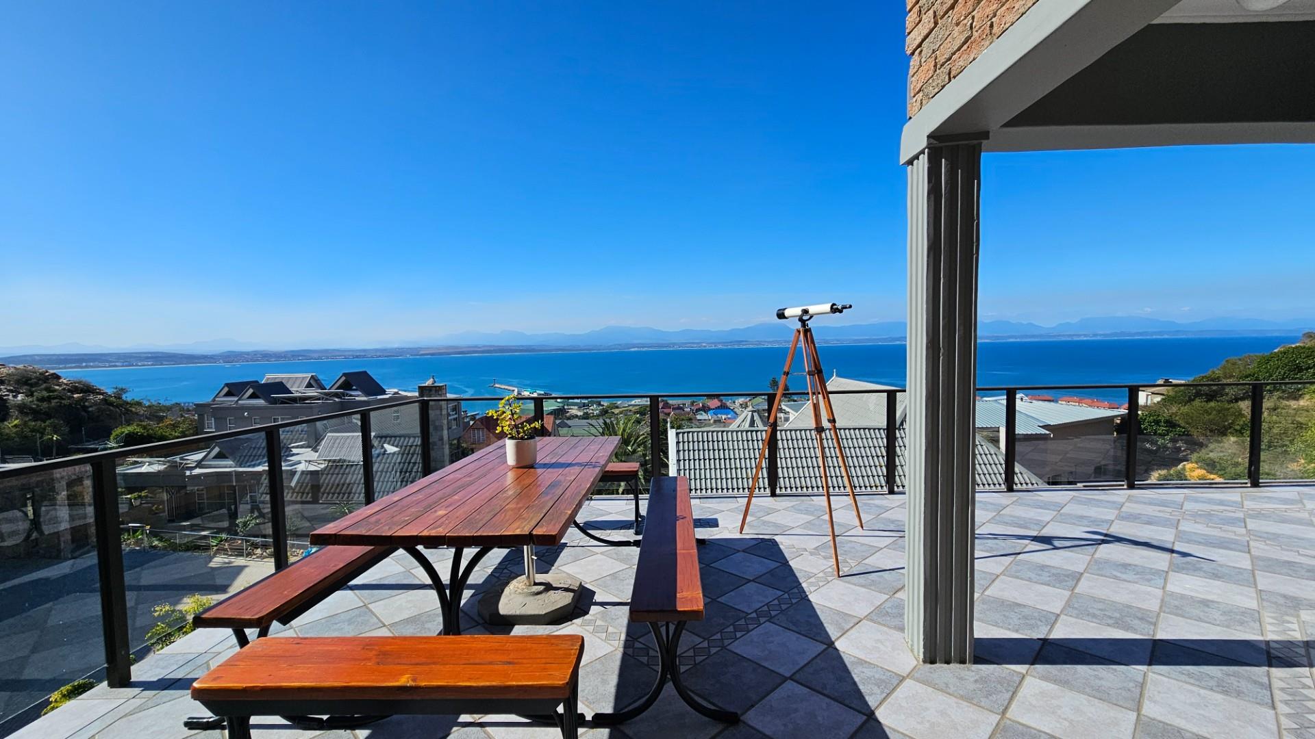 Pristine Views and Unmatched location in Linkside, Mossel Bay