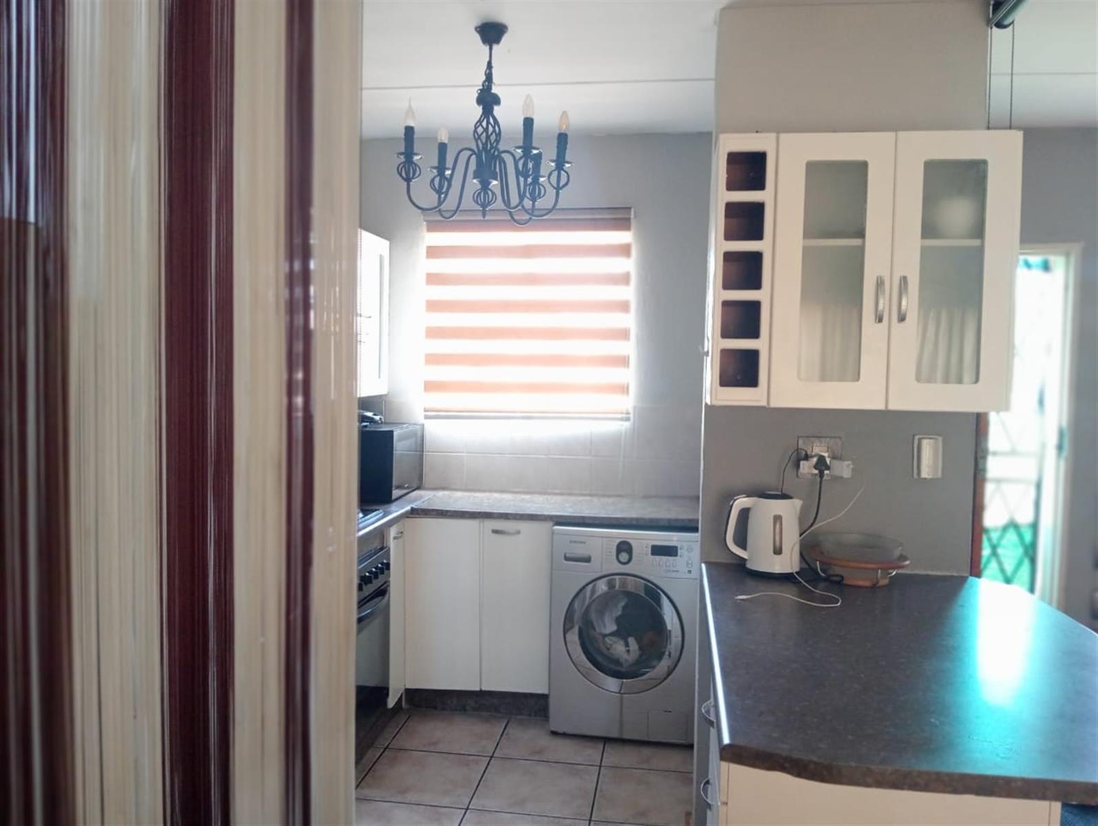 Townhouse for sale in Strubensvallei, Roodepoort