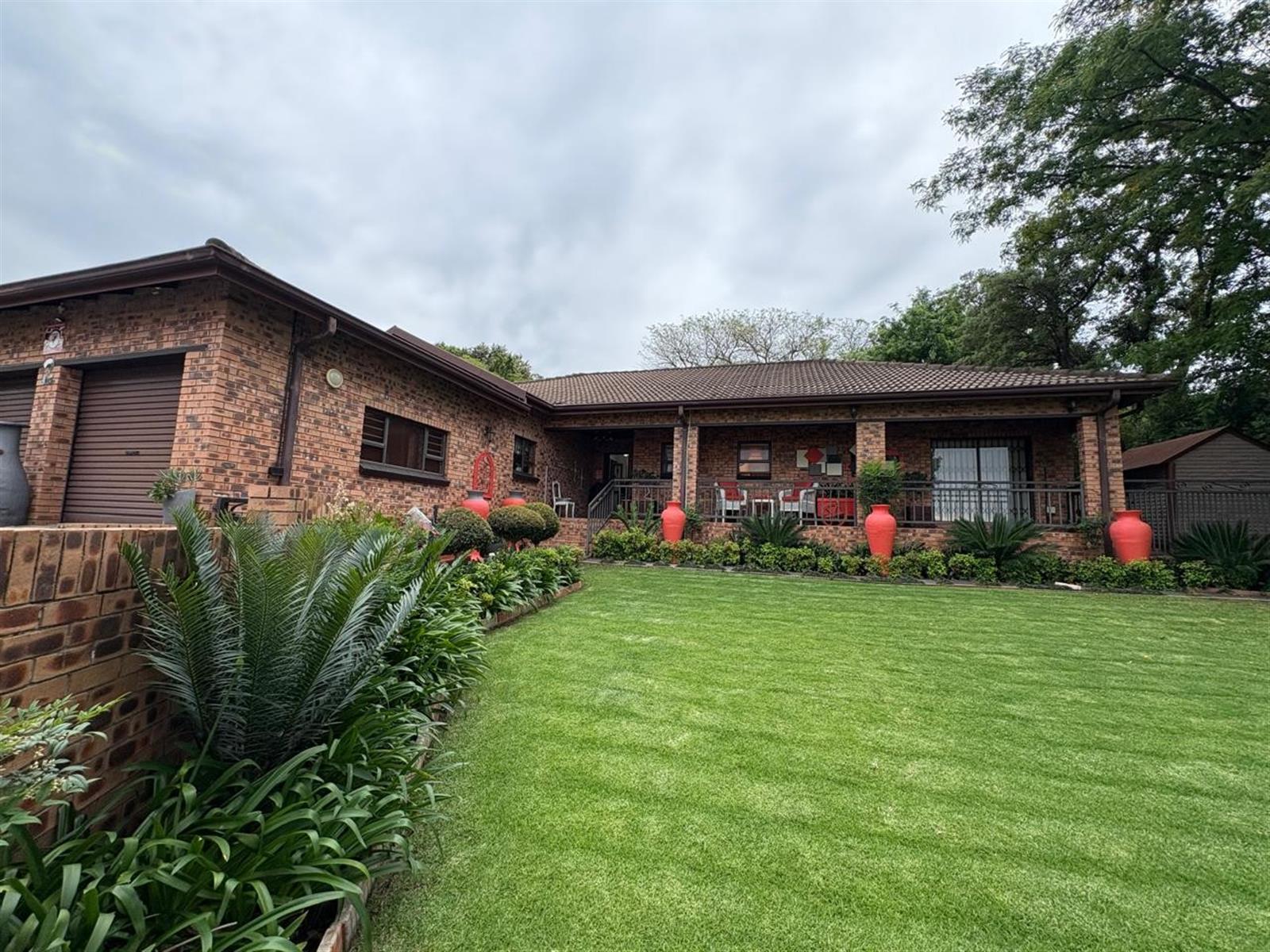 Spacious, Solar-Powered Townhouse in Exclusive Signal Hill Enclave