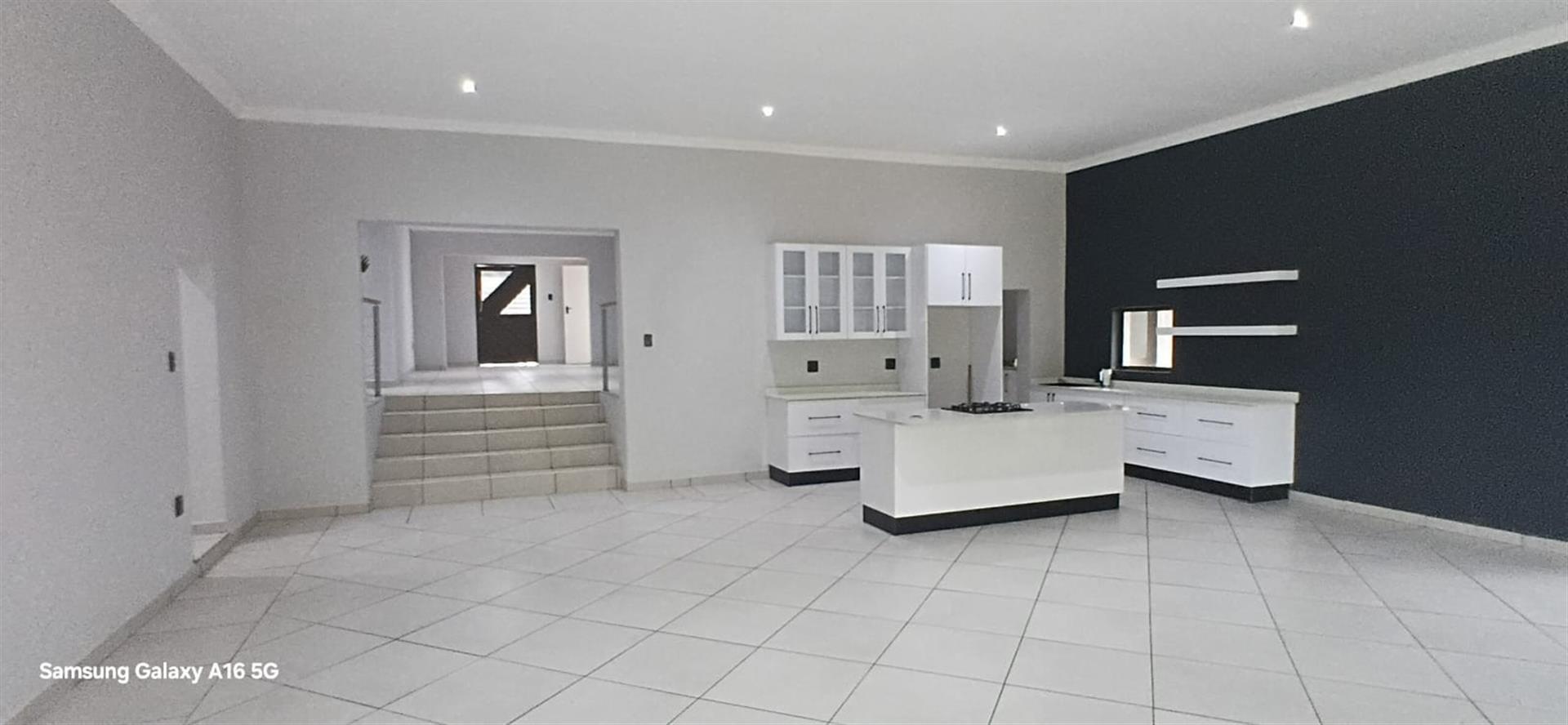 House For Sale in Meer En See, Richards Bay, KwaZulu Natal