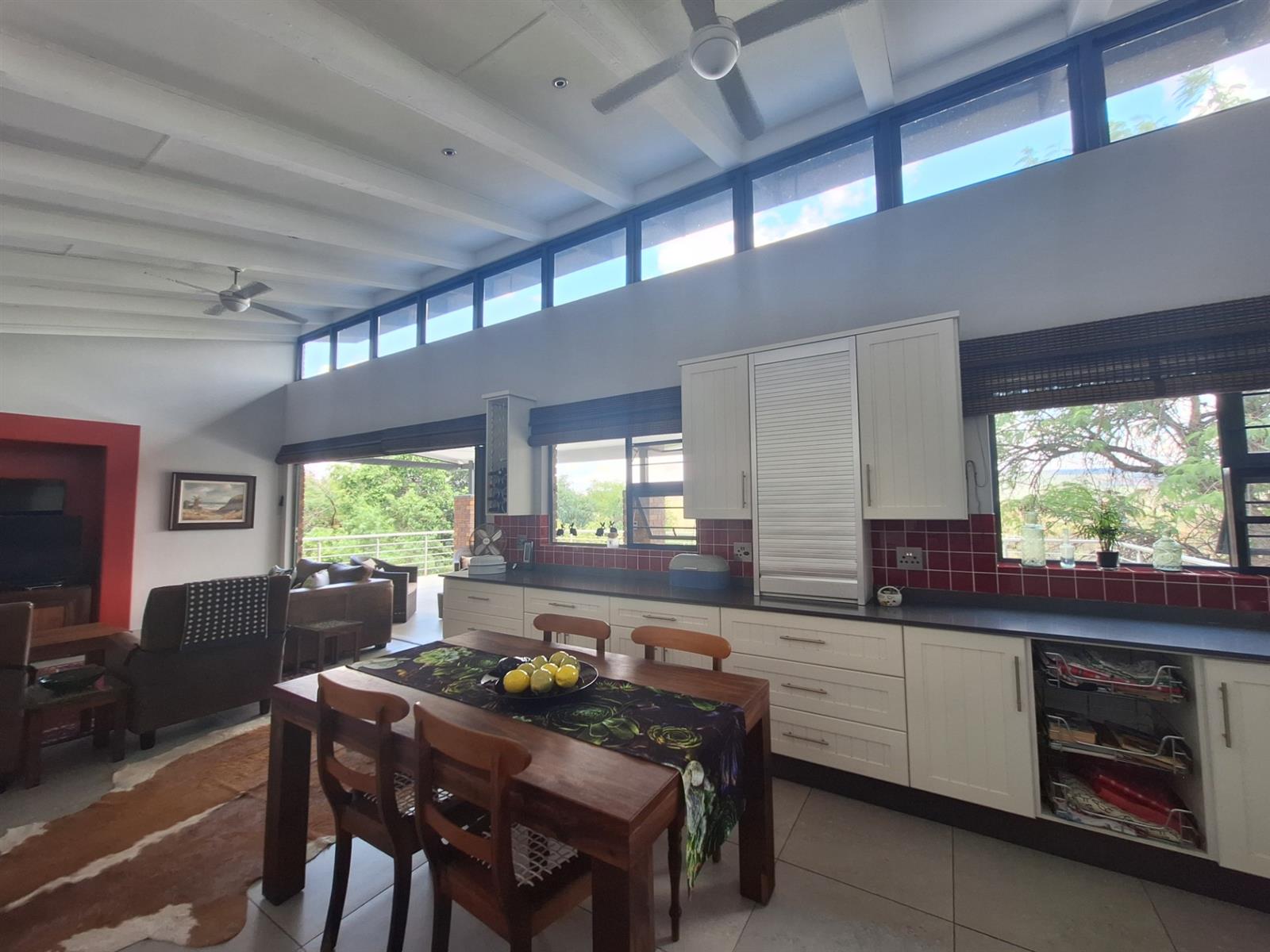 Architectural Bushveld Masterpiece in Kranspoort