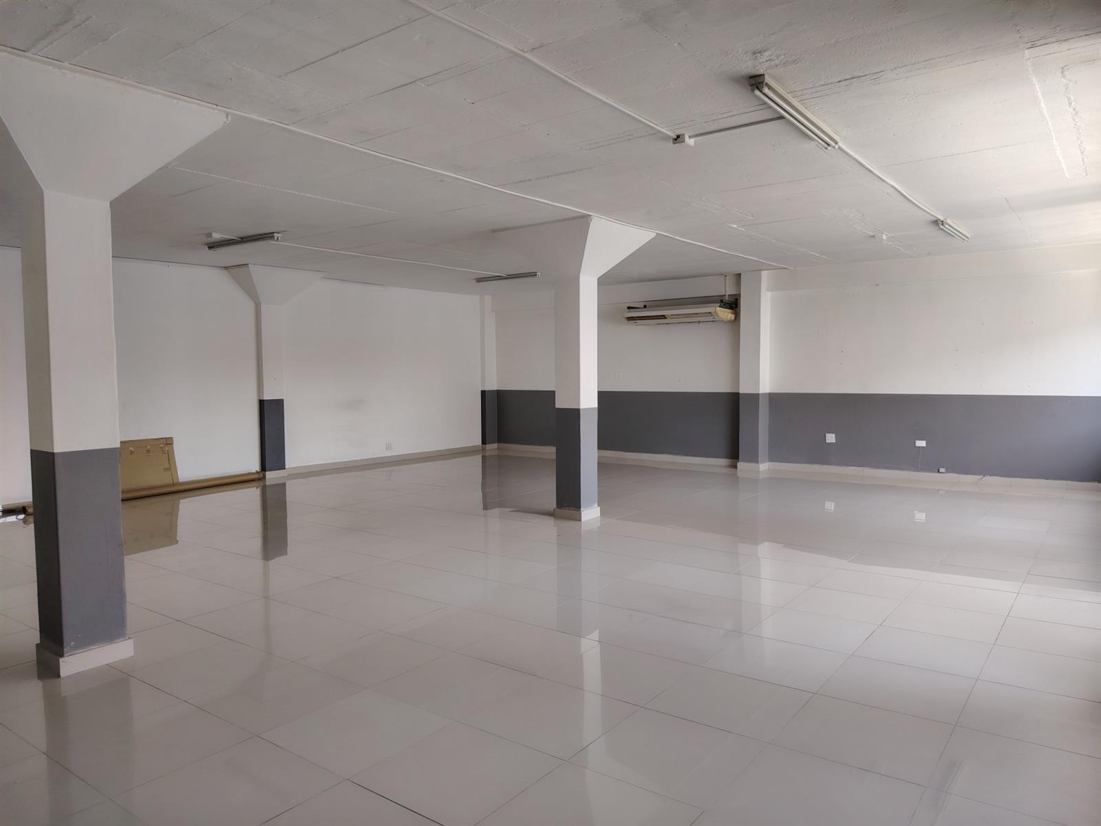 An immaculate Office Space To Rent in South Beach, Durban, KwaZulu Natal
