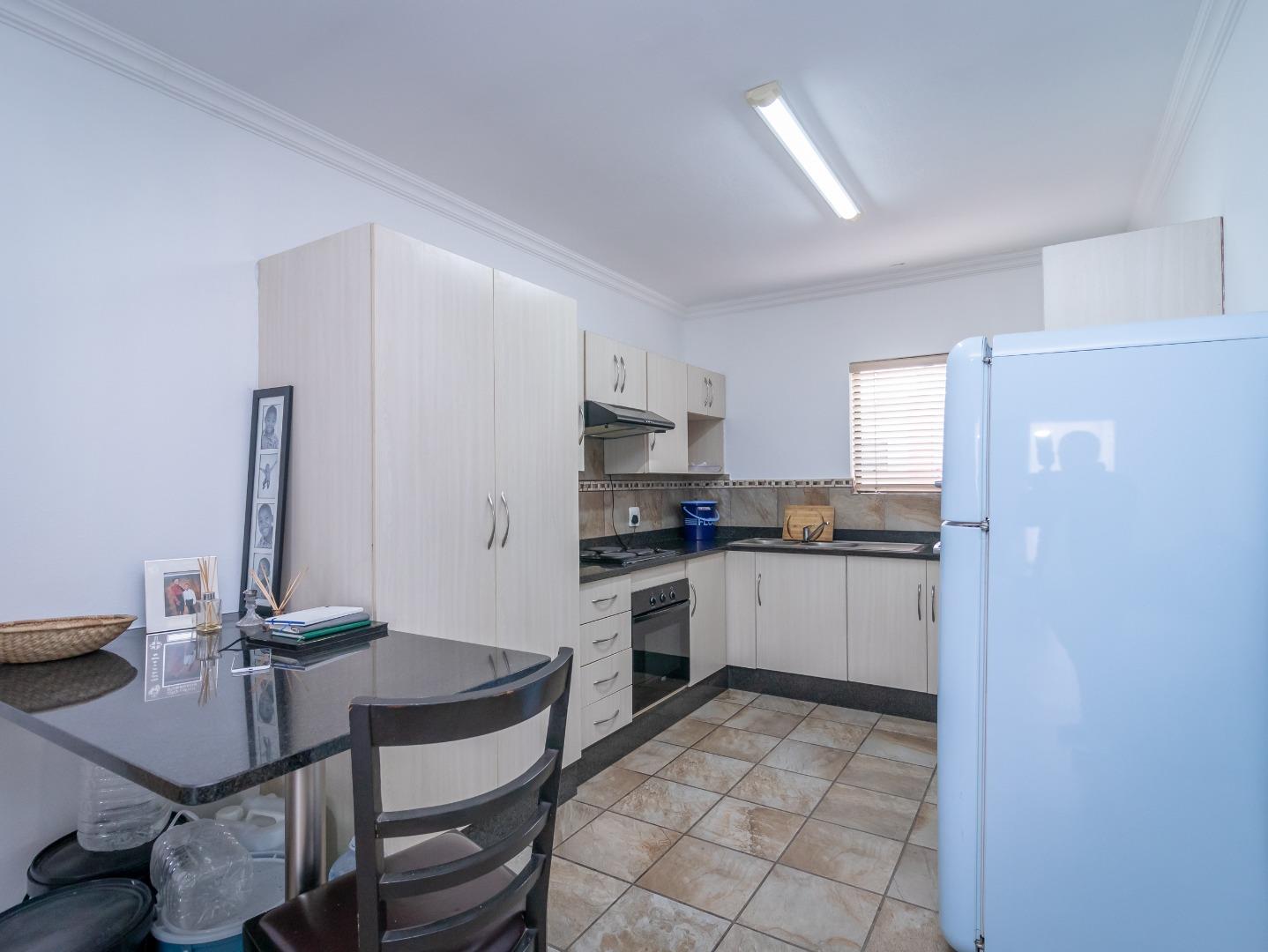 Apartment For Sale in Melodie, Hartbeespoort, North West