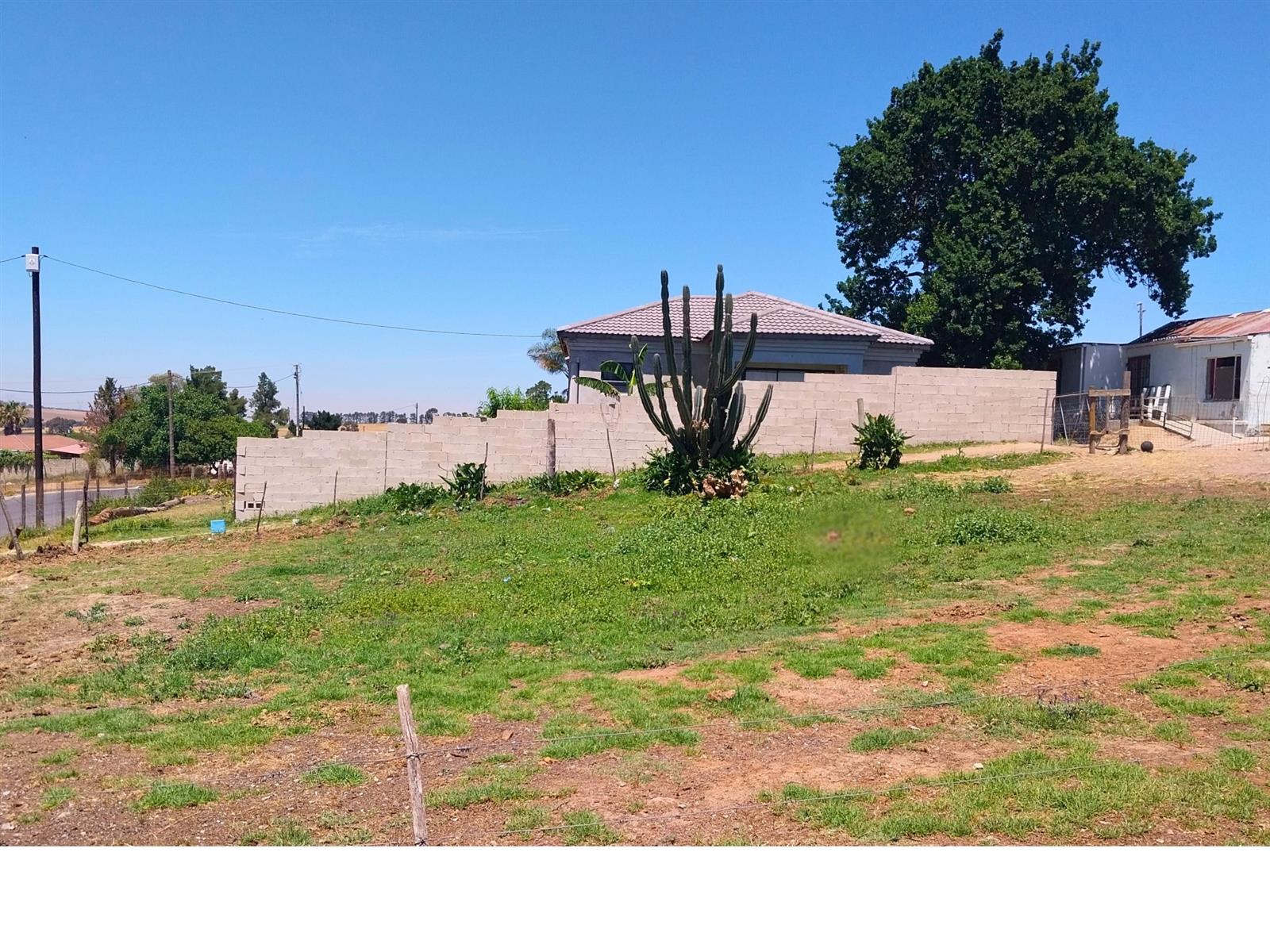 PRICE REDUCED - Abbotsdale land with water connected, approved plans and scenic mountain views