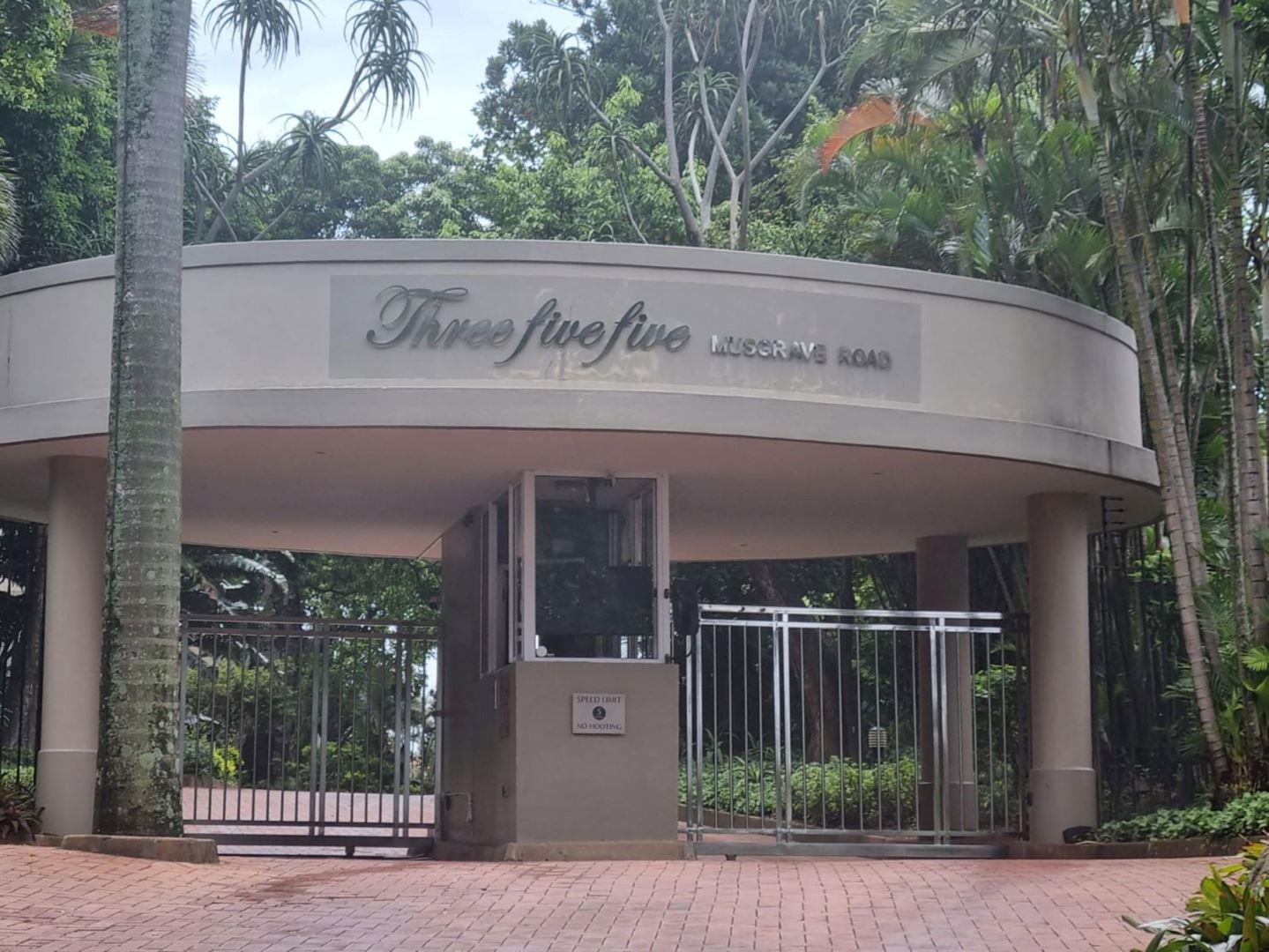 Apartment for sale in Essenwood, Durban, KwaZulu Natal, 335 m²