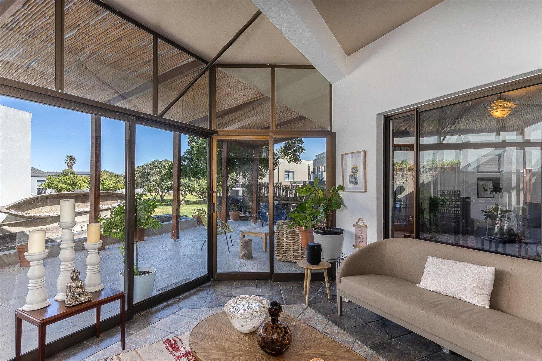 Back on the Market- Entertainers Dream Home in Greenways Golf Estate, Strand