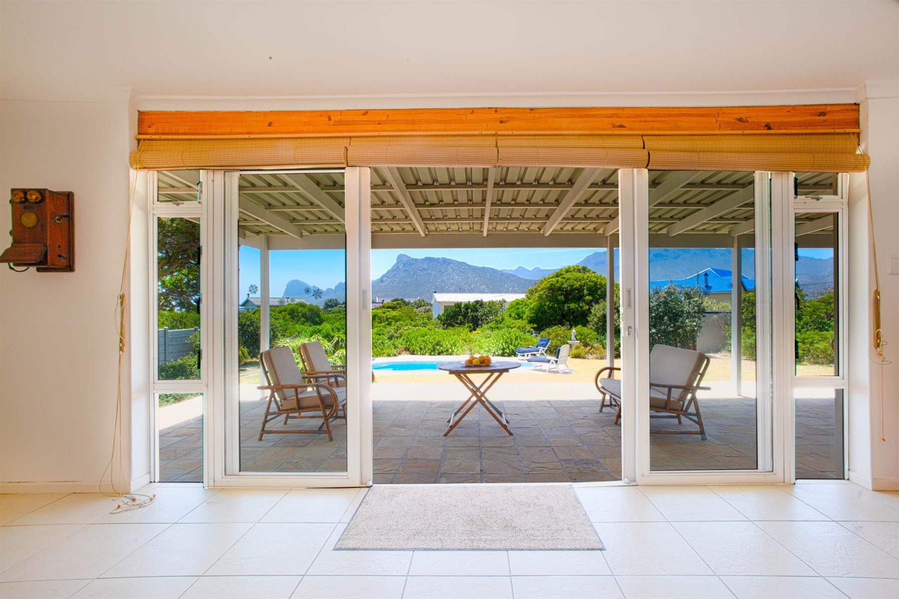 House For Sale in Pringle Bay