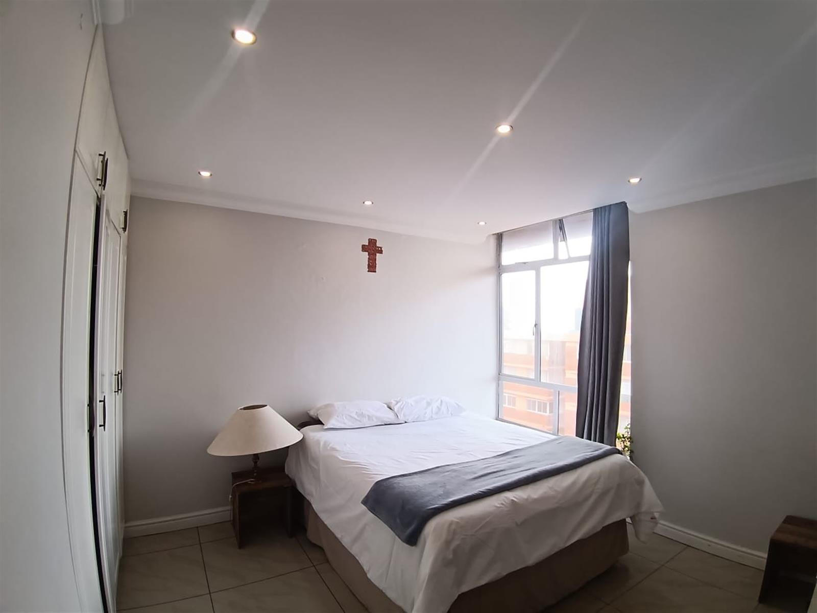 Apartment For Sale in South Beach, Durban, KwaZulu Natal