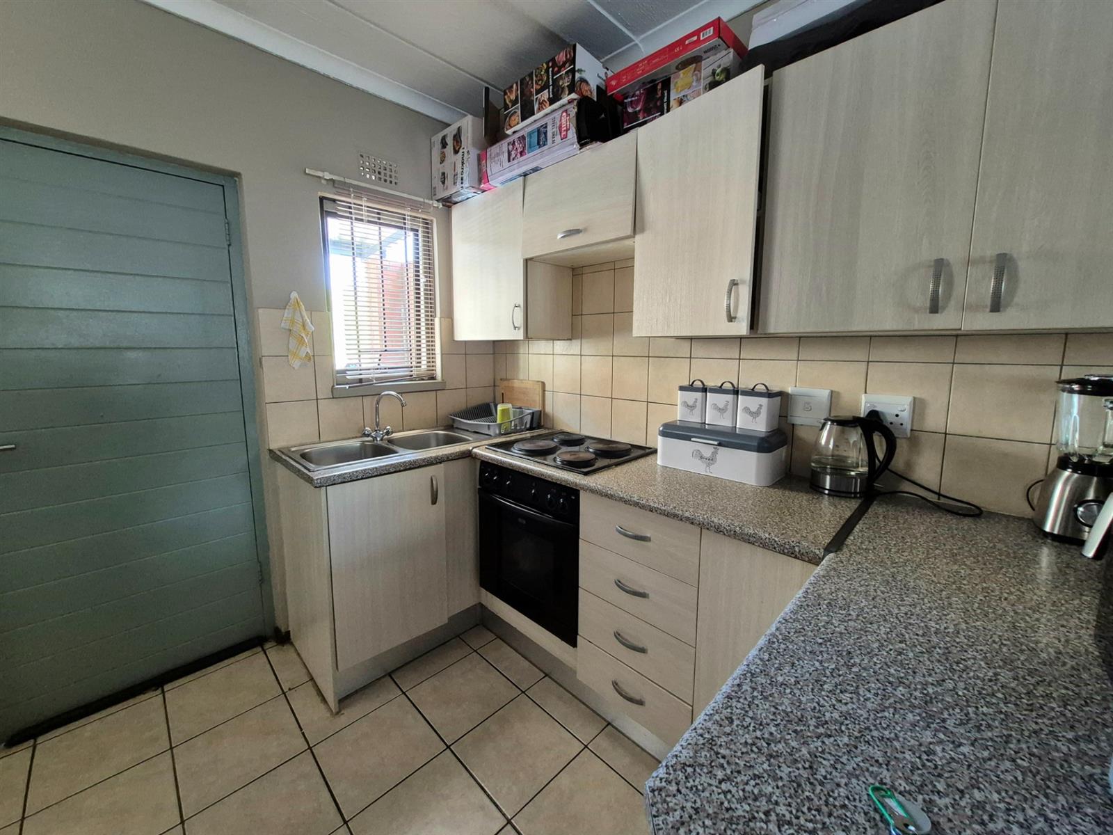 Spacious 2 Bedroom Apartment For Sale in Noordwyk