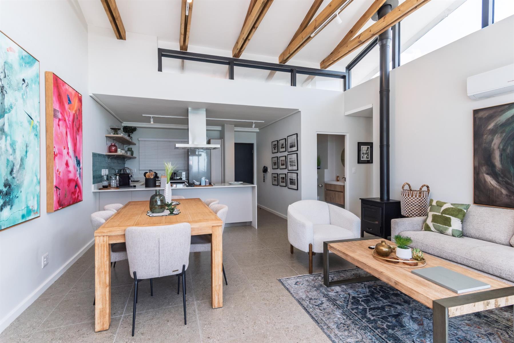 Supa luxe, chill beachfront Penthouse Stay