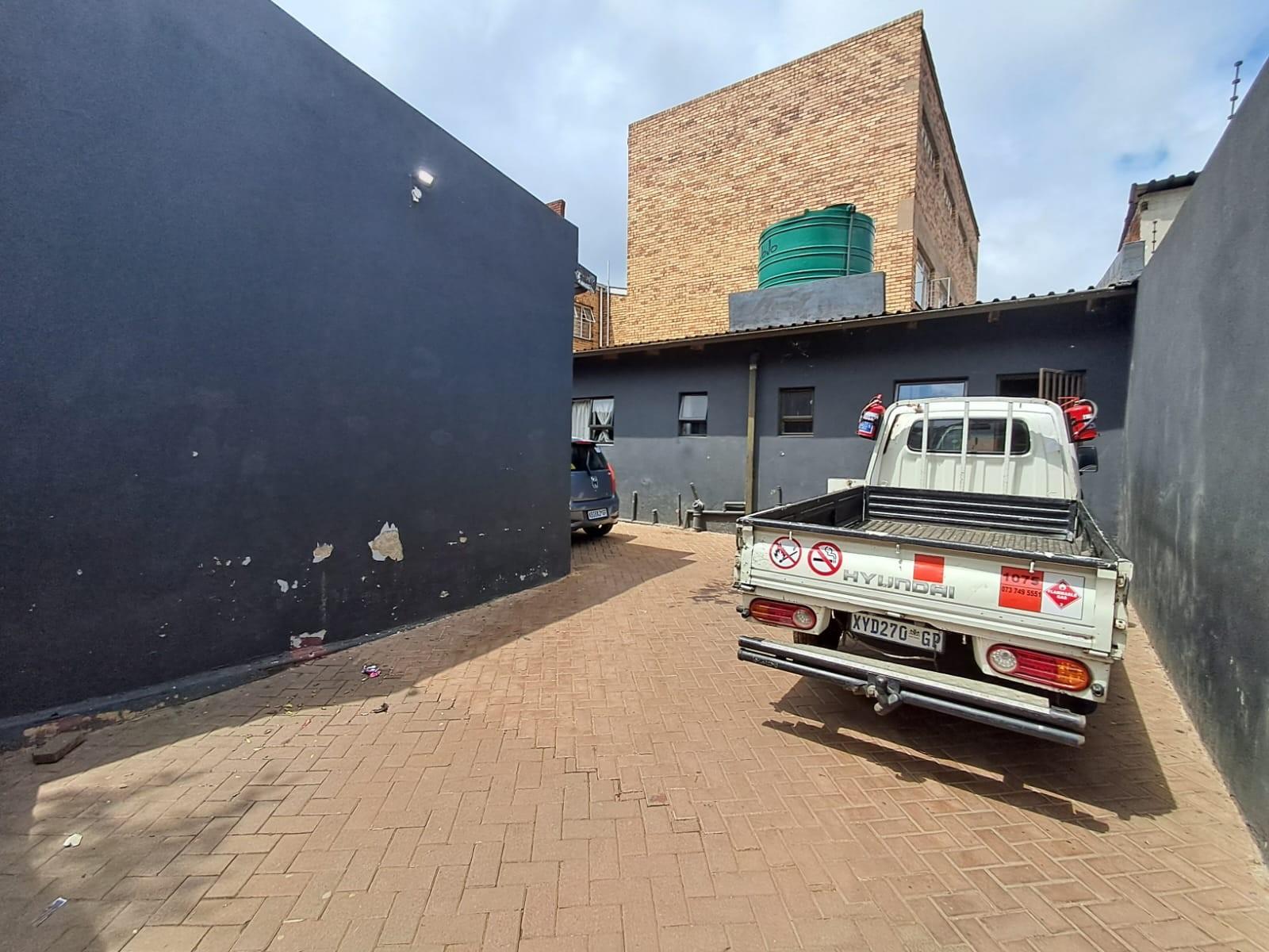 Commercial Property For Sale in Yeoville, Johannesburg