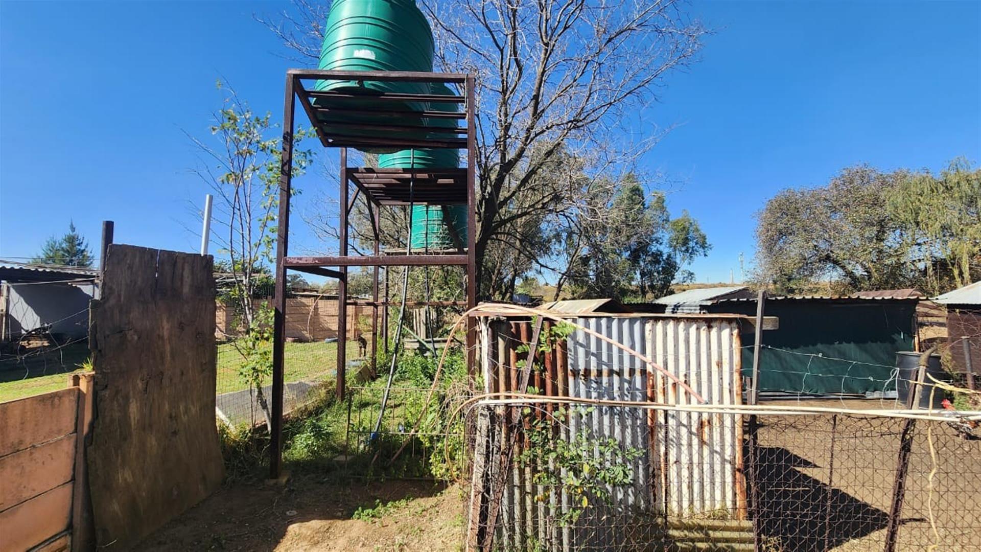 Small Holding For Sale in Witpoortjie AH, Brakpan