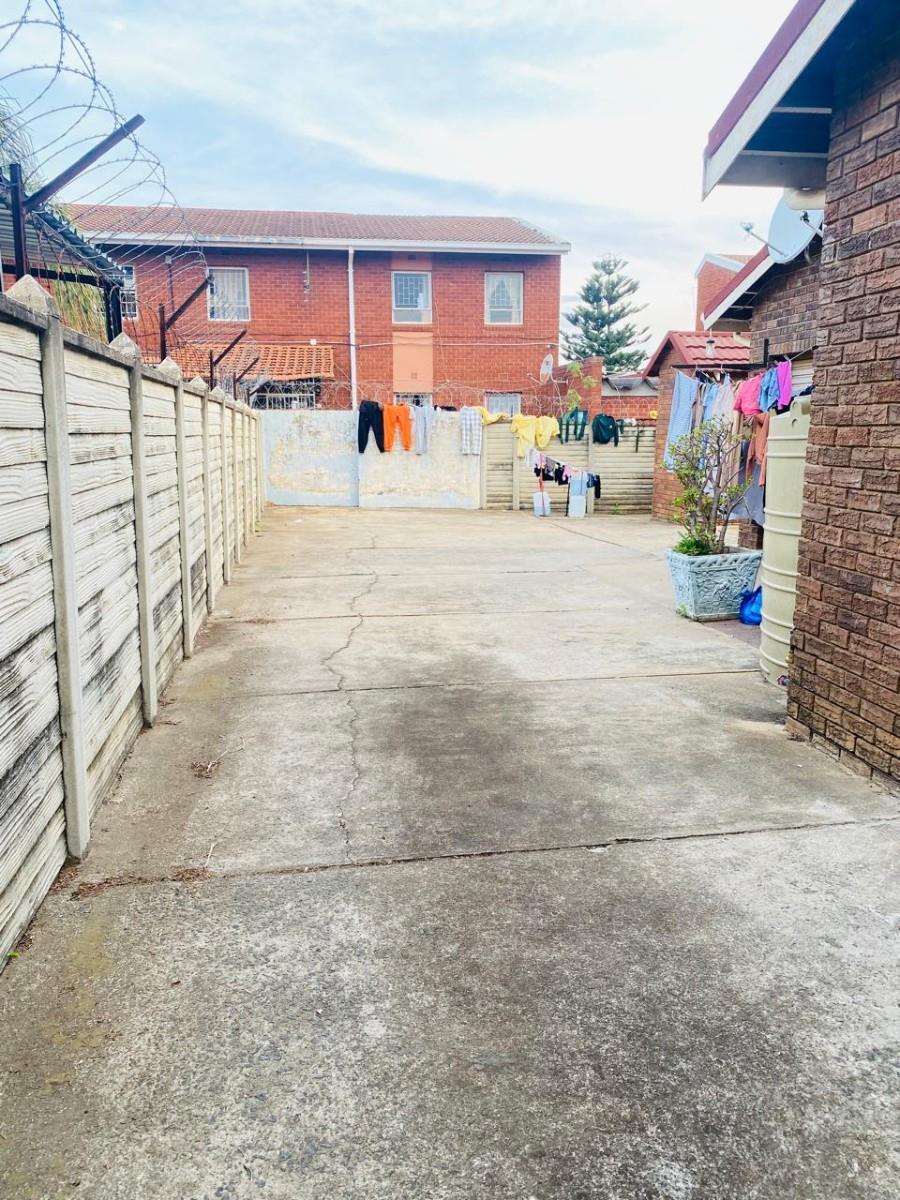 Townhouse For Sale in Vryheid, KwaZulu Natal