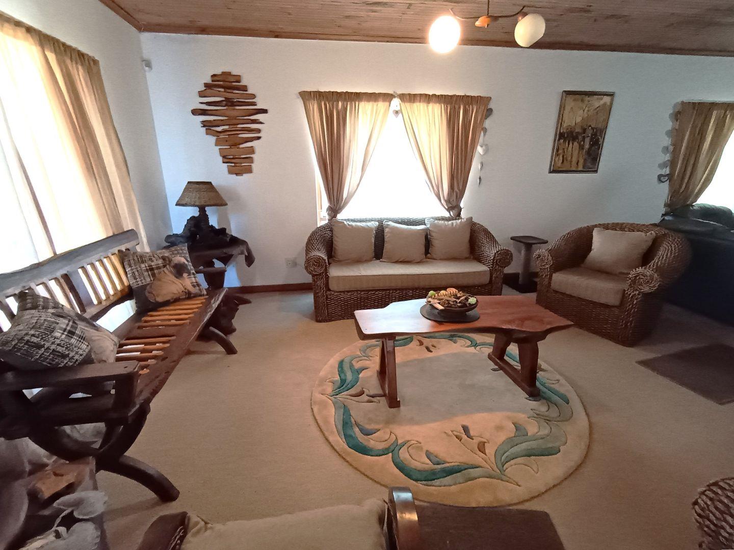 House For Sale in Noorsekloof, Jeffreys Bay