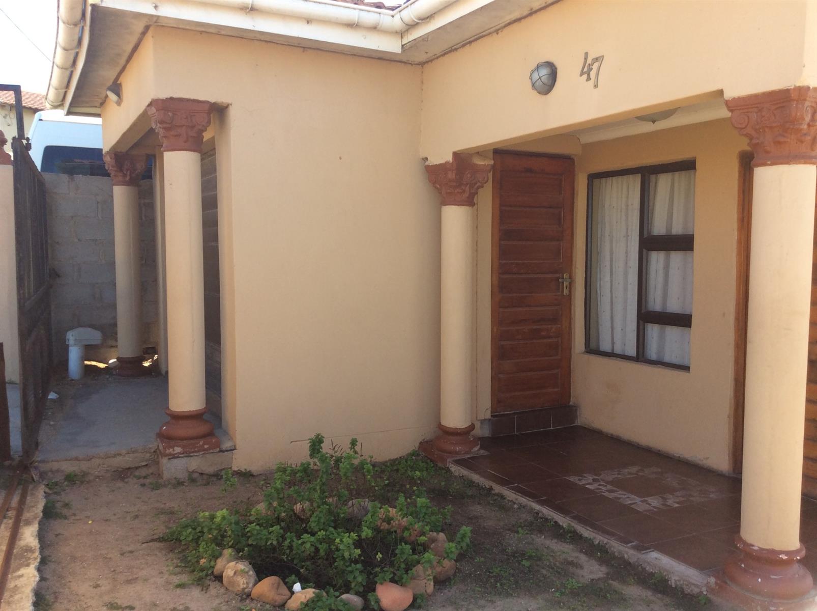 House For Sale in Kwanobuhle, Uitenhage