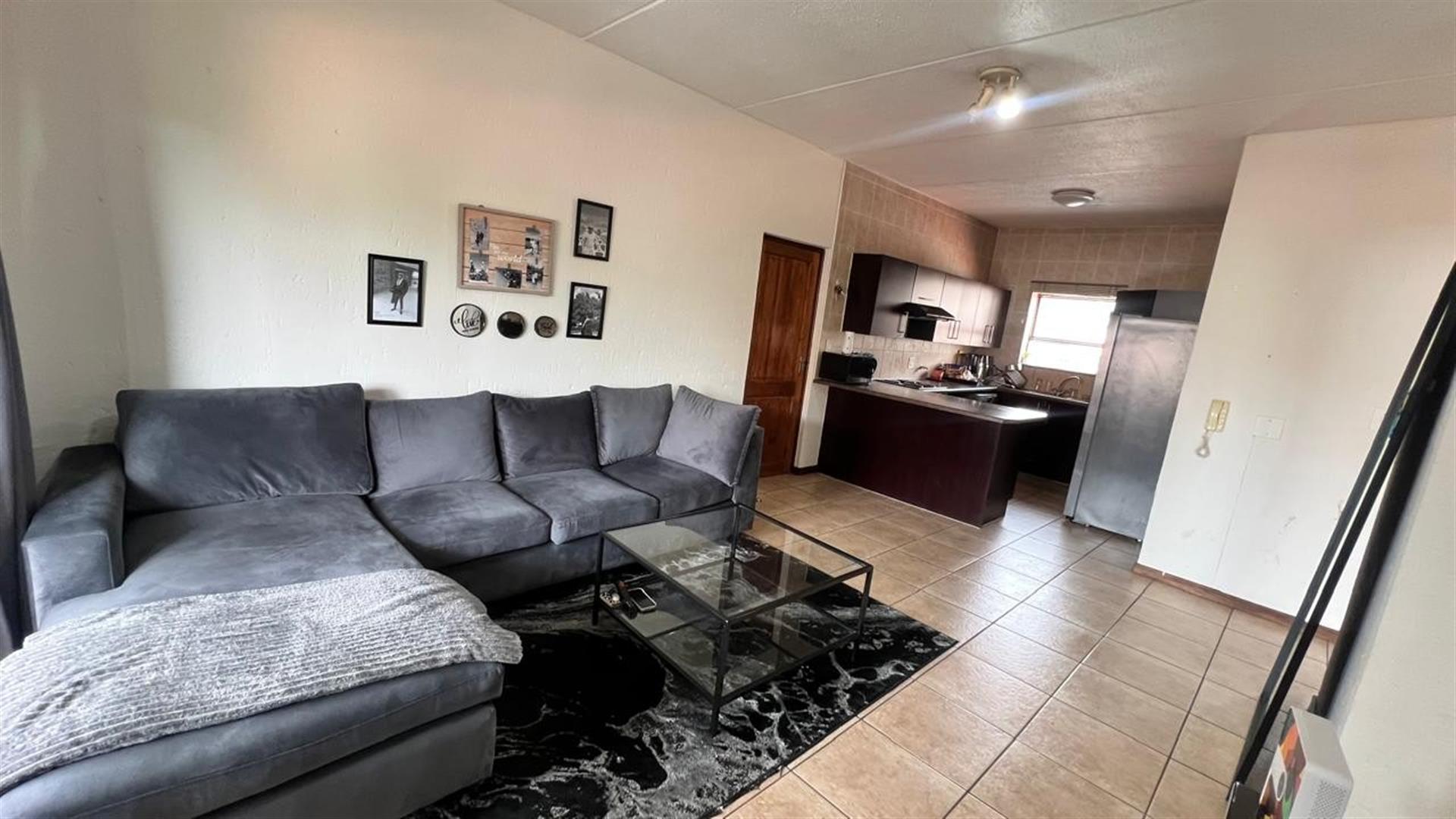Spacious 2-Bedroom Apartment in Westwood Way