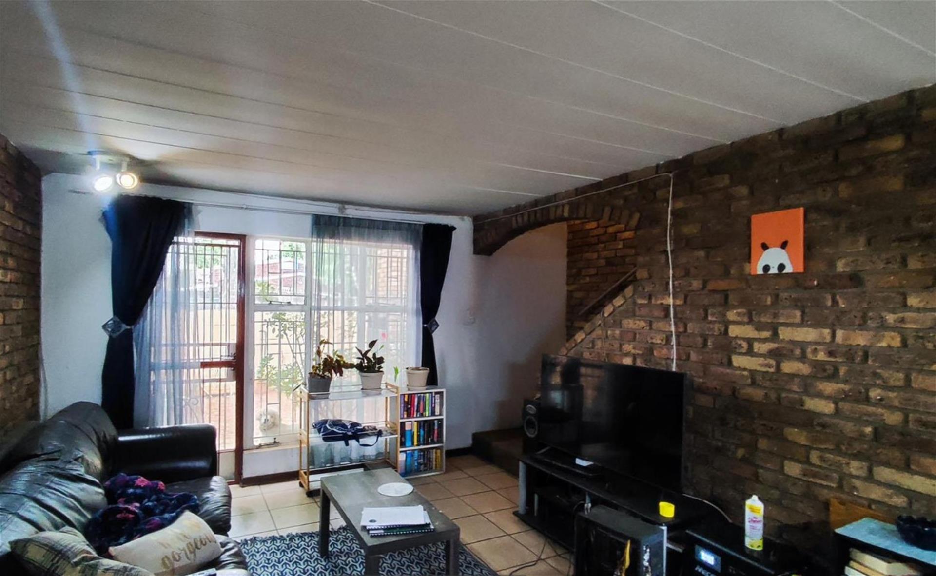 2 Bed Duplex in Boksburg for R750 000