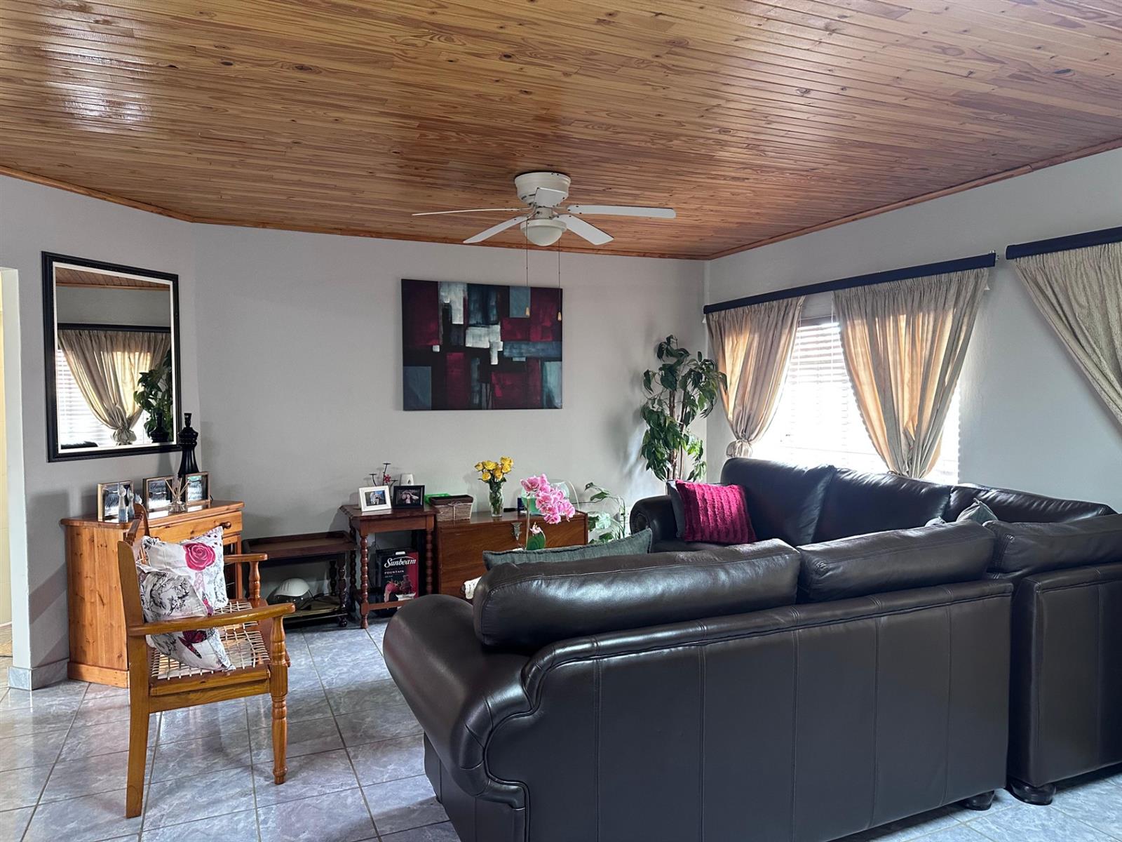 Townhouse for sale in Huttenheights, Newcastle, KwaZulu Natal