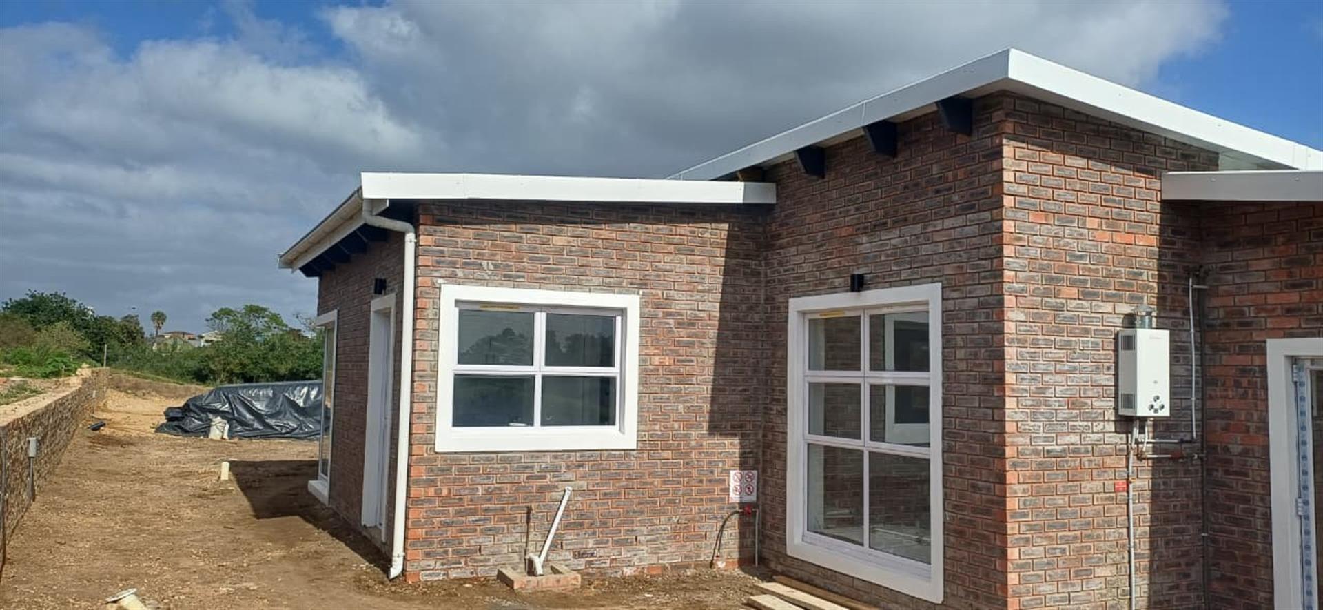 NEWLY BUILT, VERY MODERN 3 BEDROOM, 2 BATHROOM HOUSE IN PACALTSDORP FOR SALE