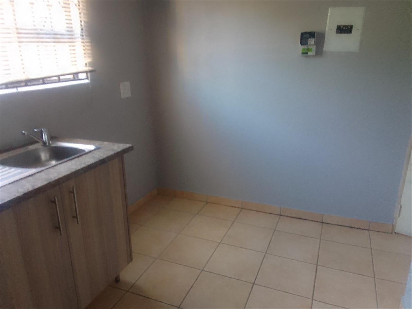 Cottage for rent in Norkem Park, Kempton Park