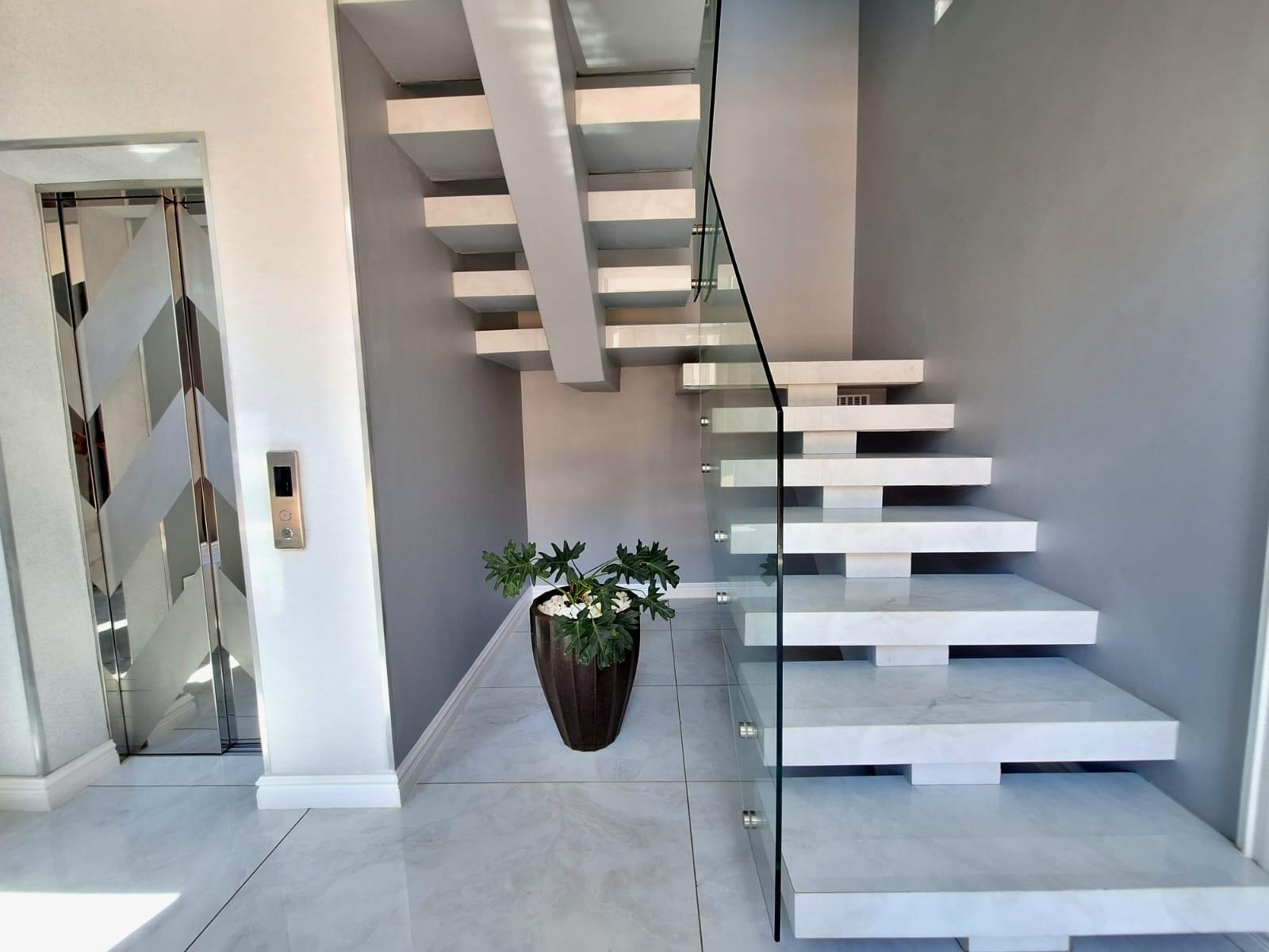 Modern Three-Bedroom Home For Sale in Izinga Ridge, Umhlanga KwaZulu Natal