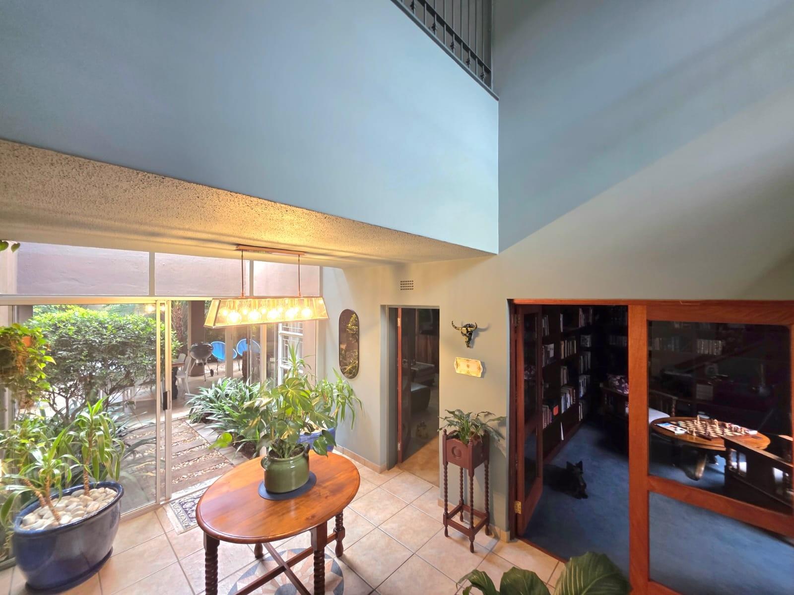 Spacious Duplex Townhouse - A Home Alive With Character, Colour and Creativity